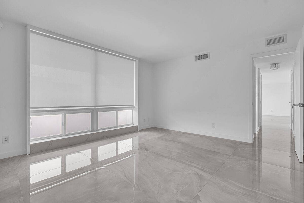 201 N Riverside Drive, #802, Pompano Beach, FL 33062 DSC08924