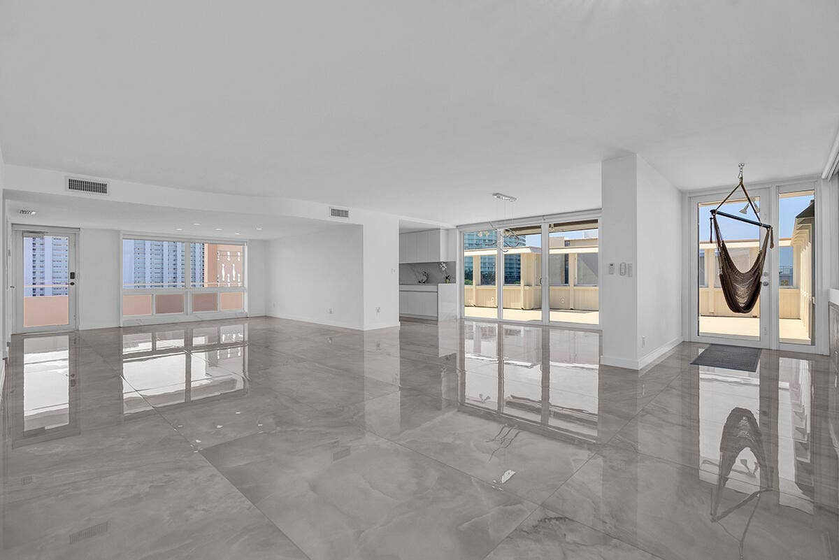 201 N Riverside Drive, #802, Pompano Beach, FL 33062 DSC08876