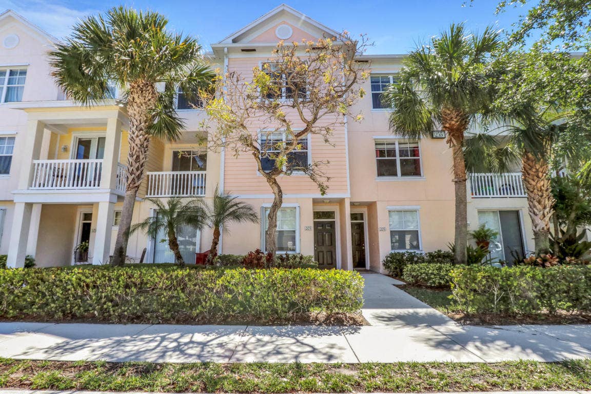 255 Murcia Drive, #203, Jupiter, Jupiter, FL 33458 Main Exterior
