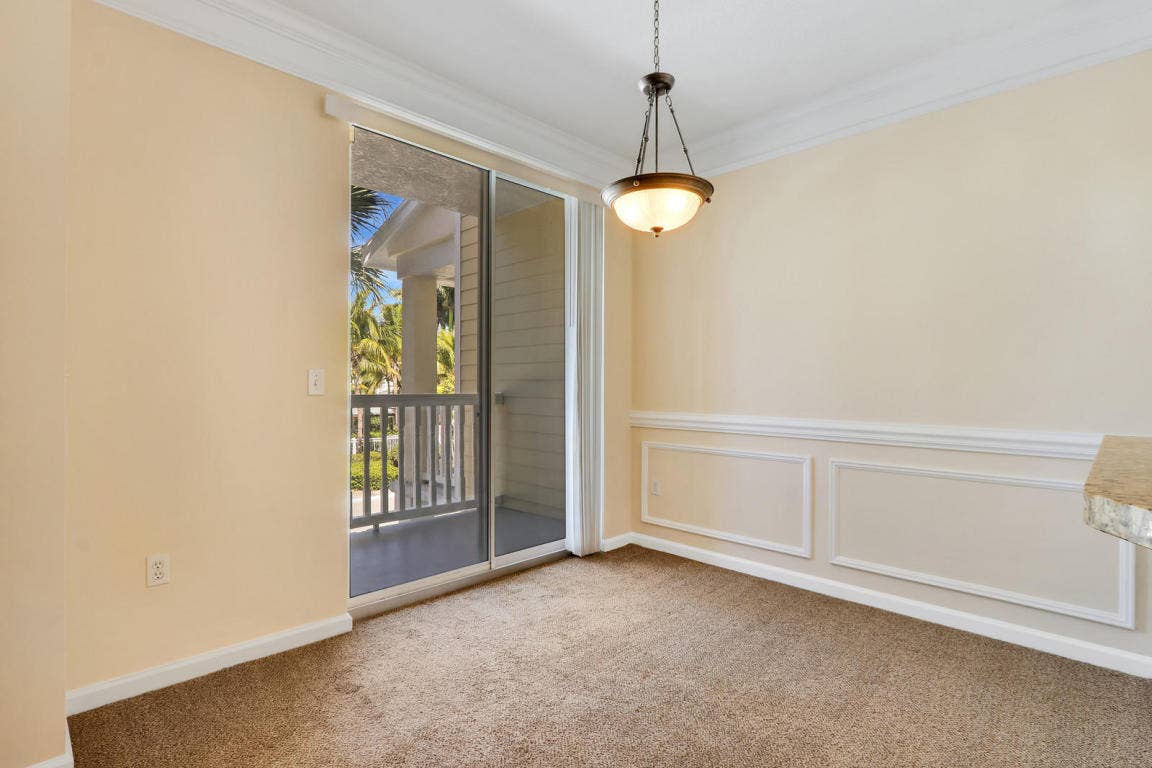 255 Murcia Drive, #203, Jupiter, Jupiter, FL 33458 Dining area