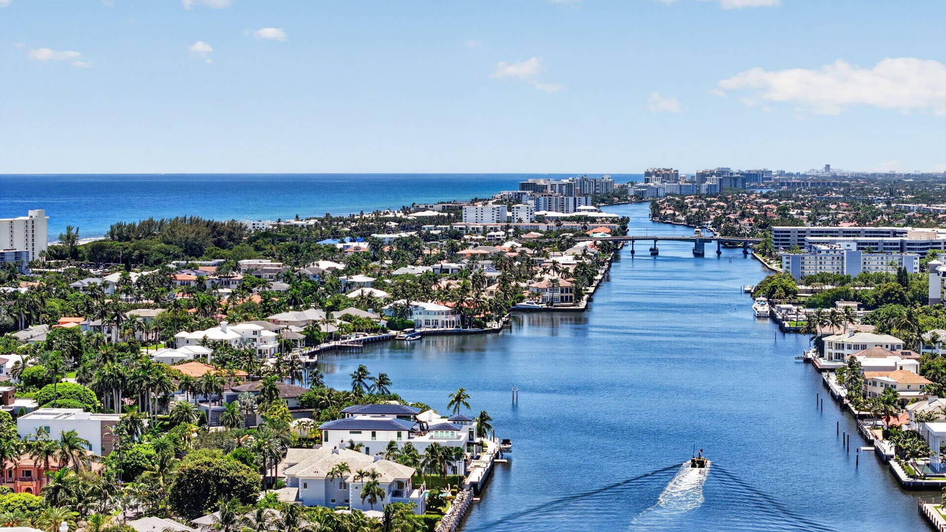 555 SE 6TH Avenue, #4F, Delray Beach, FL 33483 42-web-or-mls-DJI_20260811132935_0166_D