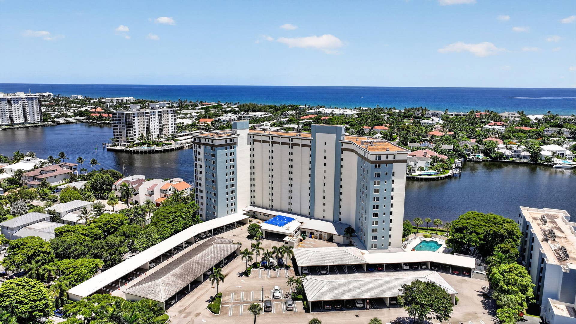 555 SE 6TH Avenue, #4F, Delray Beach, FL 33483 35-web-or-mls-DJI_20260811132717_0131_D