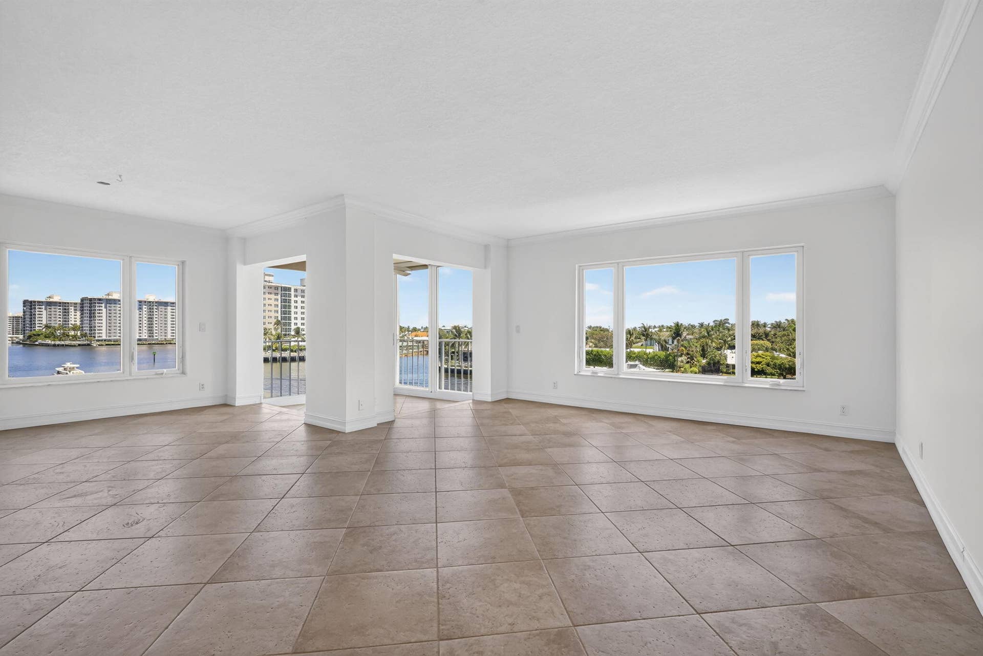 555 SE 6TH Avenue, #4F, Delray Beach, FL 33483 2-web-or-mls-_14A0220