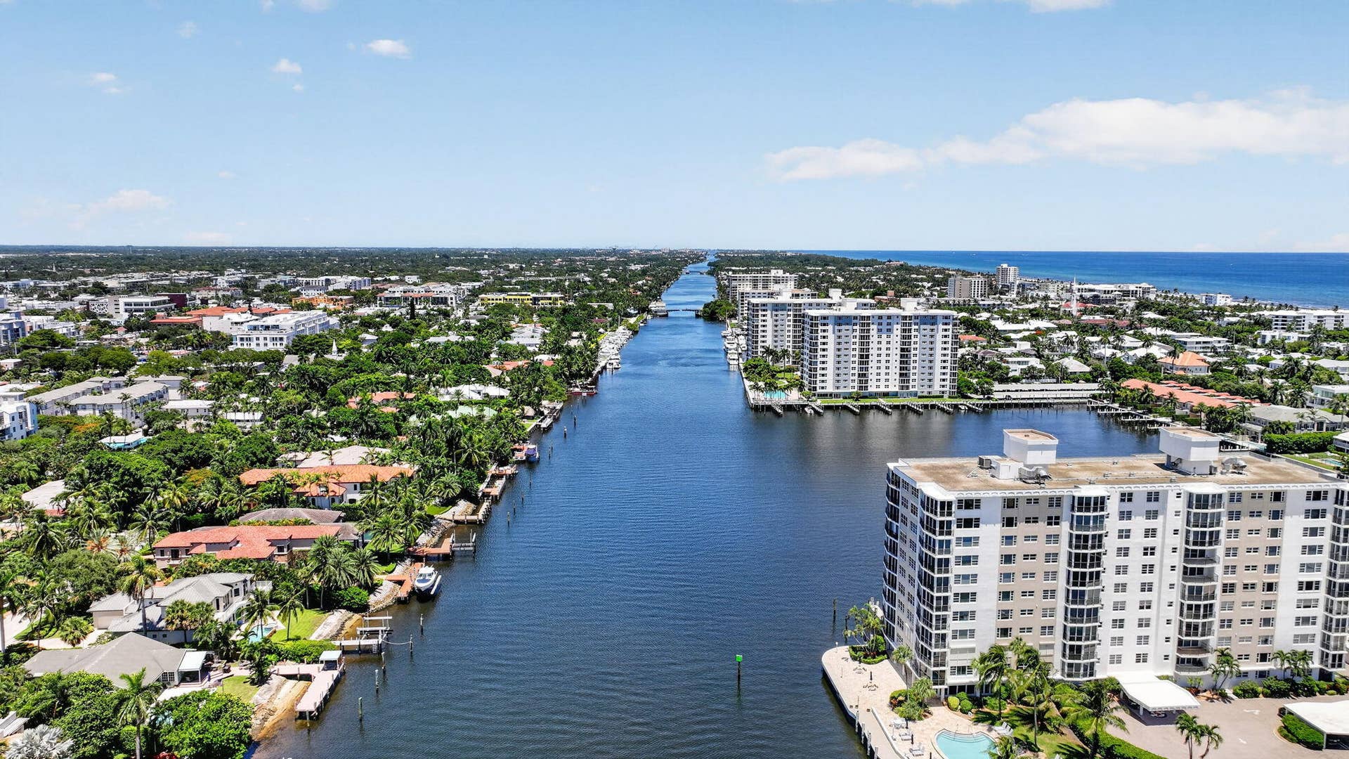 555 SE 6TH Avenue, #4F, Delray Beach, FL 33483 41-web-or-mls-DJI_20260811132908_0162_D