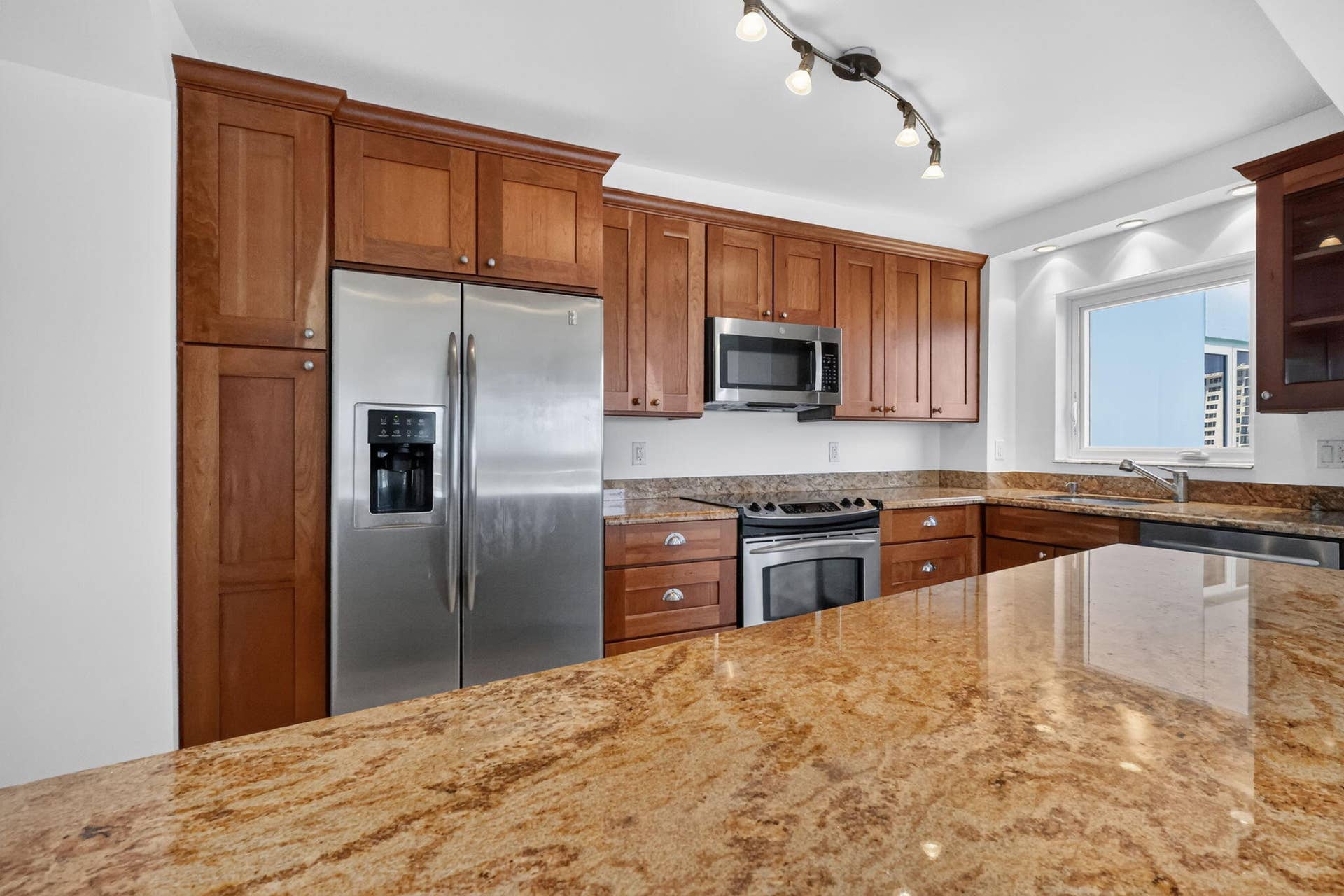 555 SE 6TH Avenue, #4F, Delray Beach, FL 33483 17-web-or-mls-_14A0295