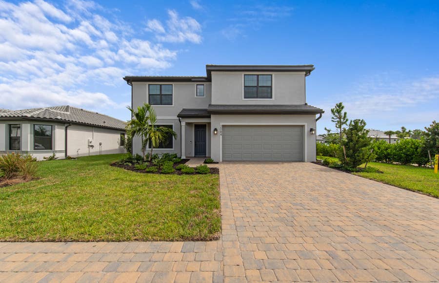 Property photo for 2084 FREEMONT Way, Naples, FL