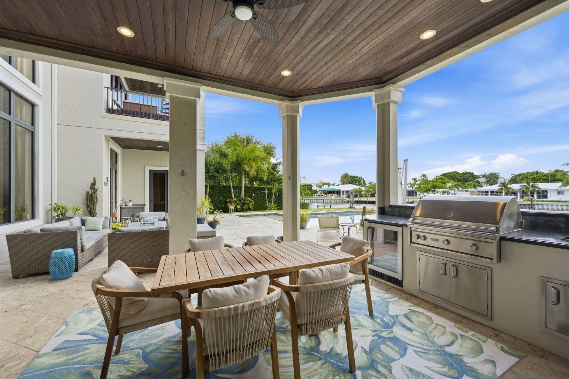 1950 Portage Landing N, North Palm Beach, FL 33408 SUMMER KITCHEN