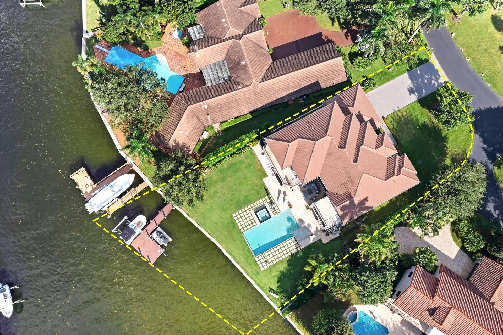 1950 Portage Landing N, North Palm Beach, FL 33408 AERIAL VIEW