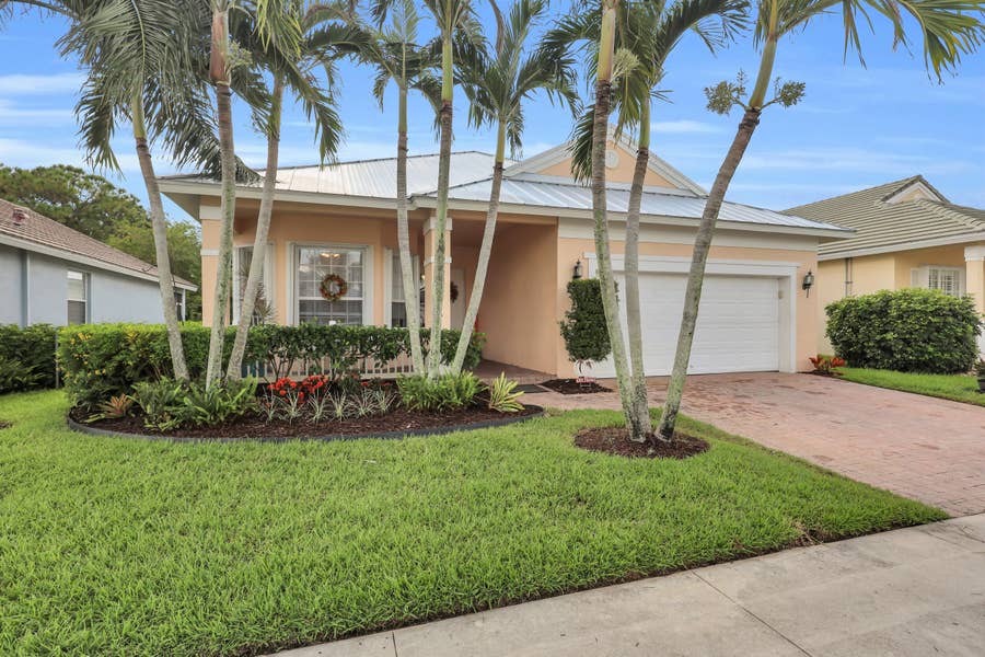 Property photo for 115 NW Berkeley Avenue, Port St Lucie, FL