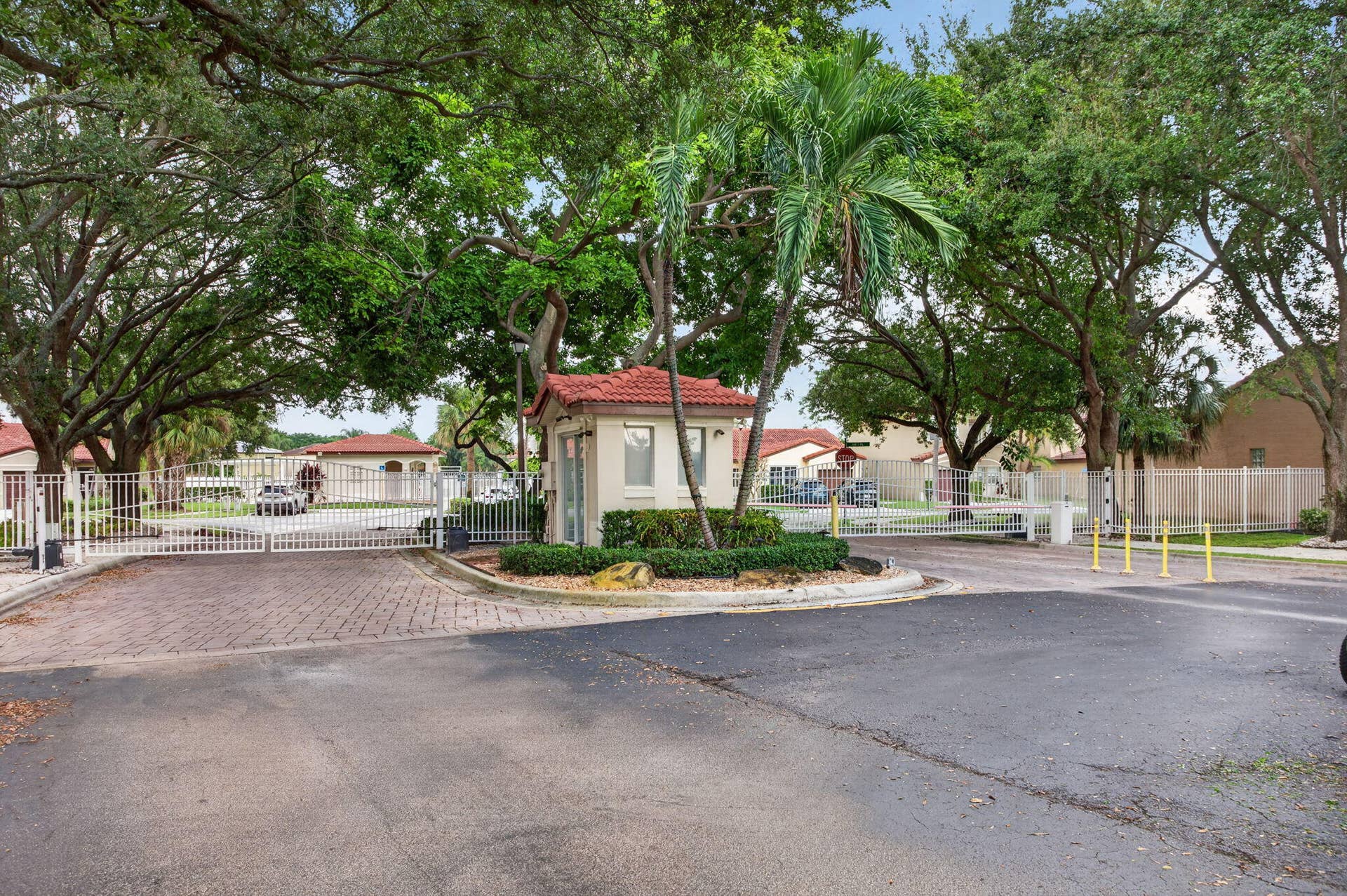 509 NW 36th Avenue, Deerfield Beach, FL 33442 3-web-or-mls-509-4