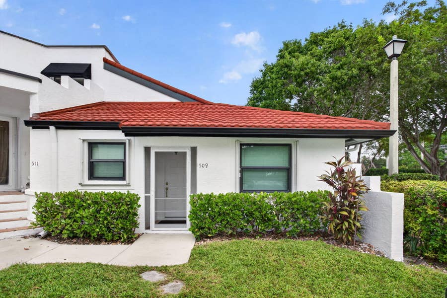 Property photo for 509 NW 36th Avenue, Deerfield Beach, FL