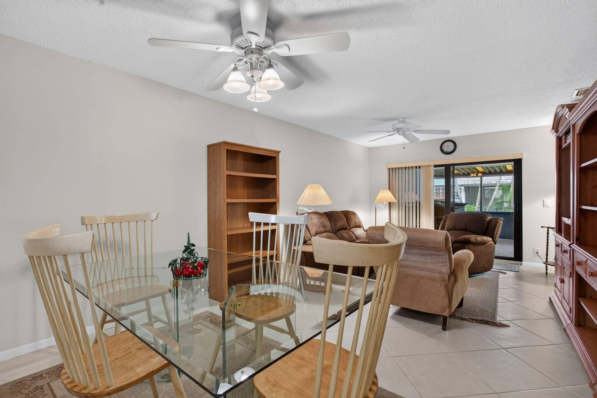 509 NW 36th Avenue, Deerfield Beach, FL 33442 21-web-or-mls-509-24