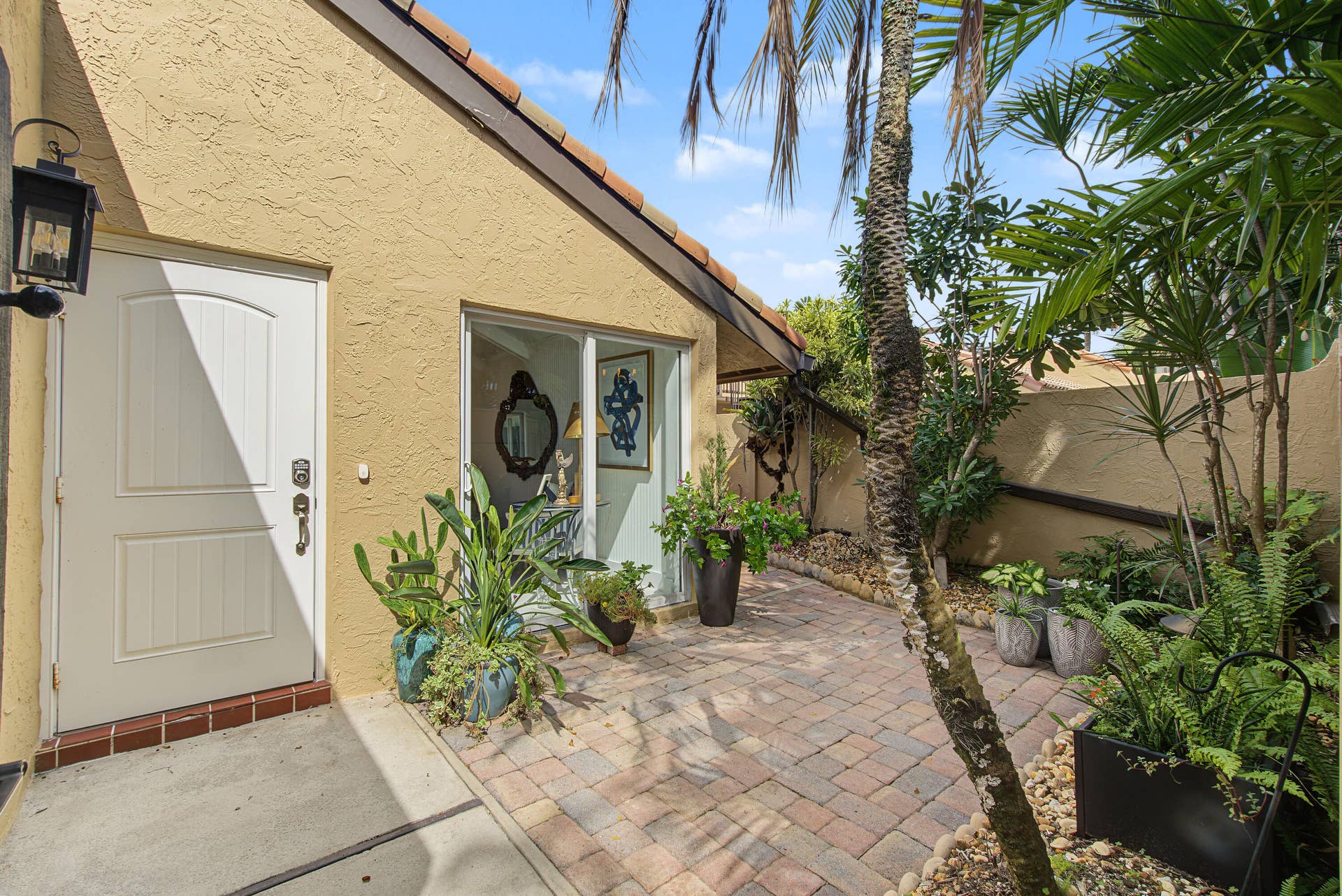 5987 PATIO Drive, Boca Raton, FL 33433 DSC05941