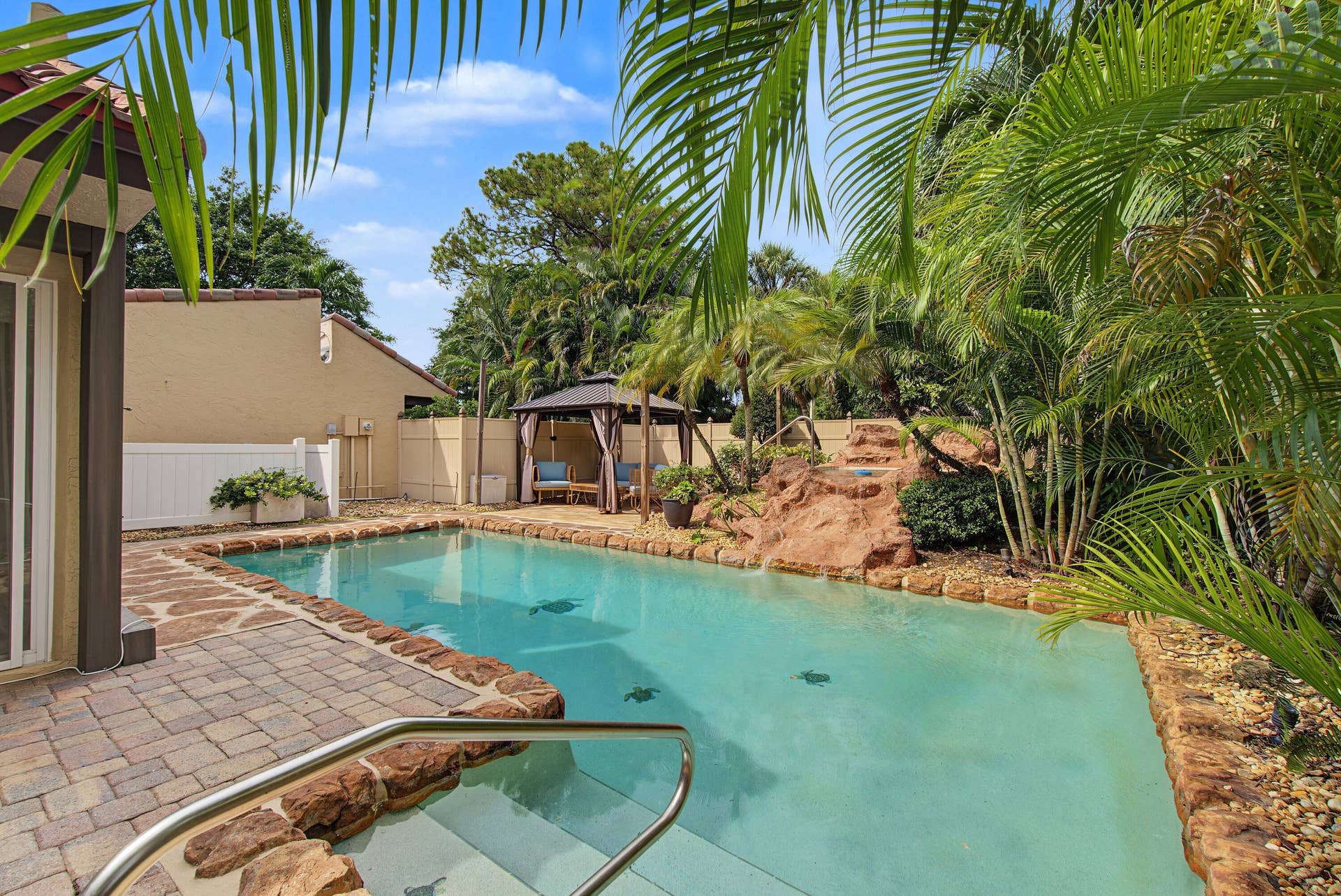 5987 PATIO Drive, Boca Raton, FL 33433 DSC06062