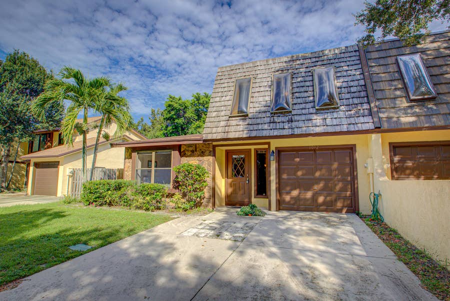 Property photo for 1092 Raintree Court, Palm Beach Gardens, FL