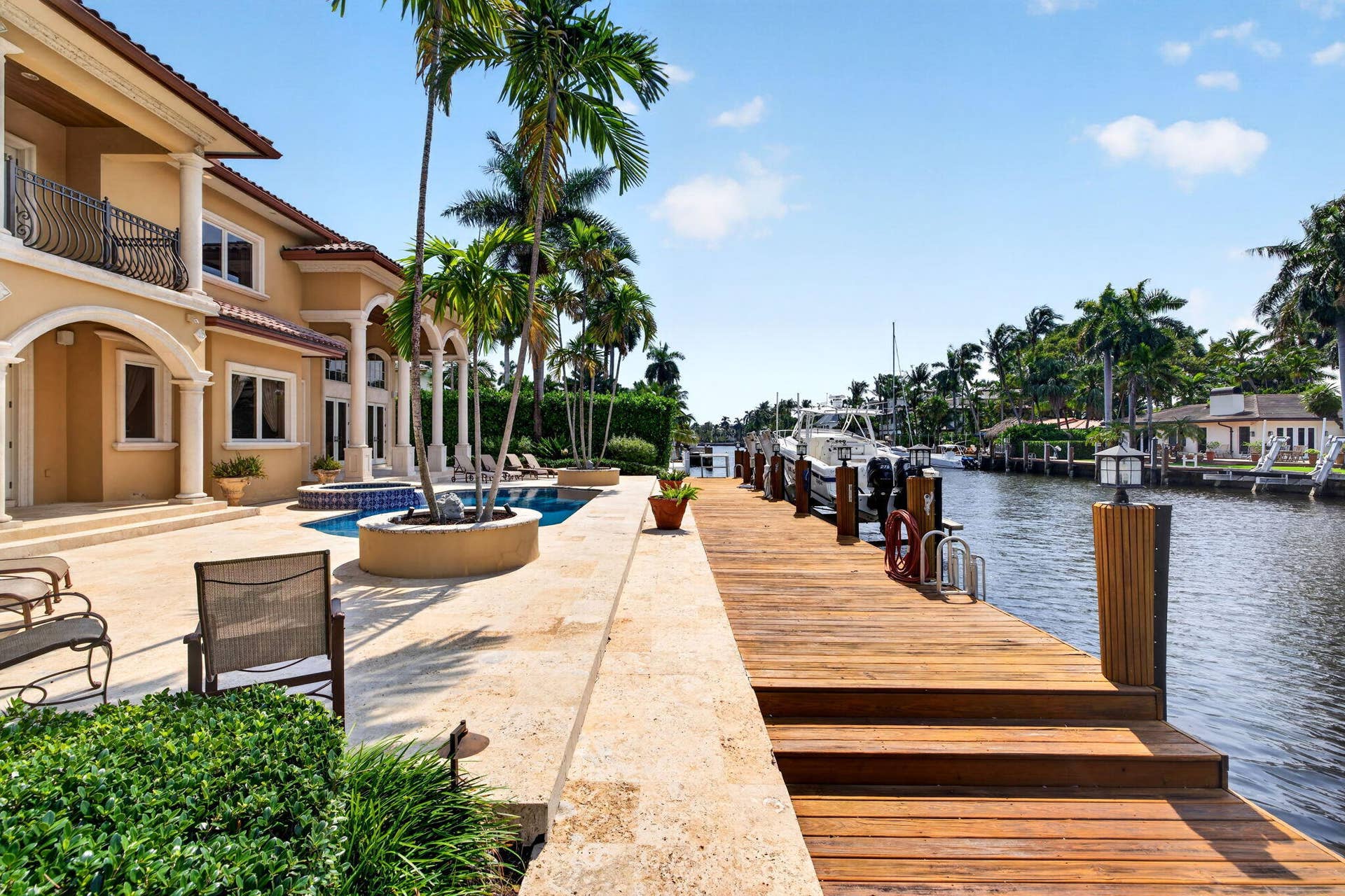 67 ROYAL PALM Drive, Fort Lauderdale, FL 33301 138_Waterfront_Terrace_and_Dock