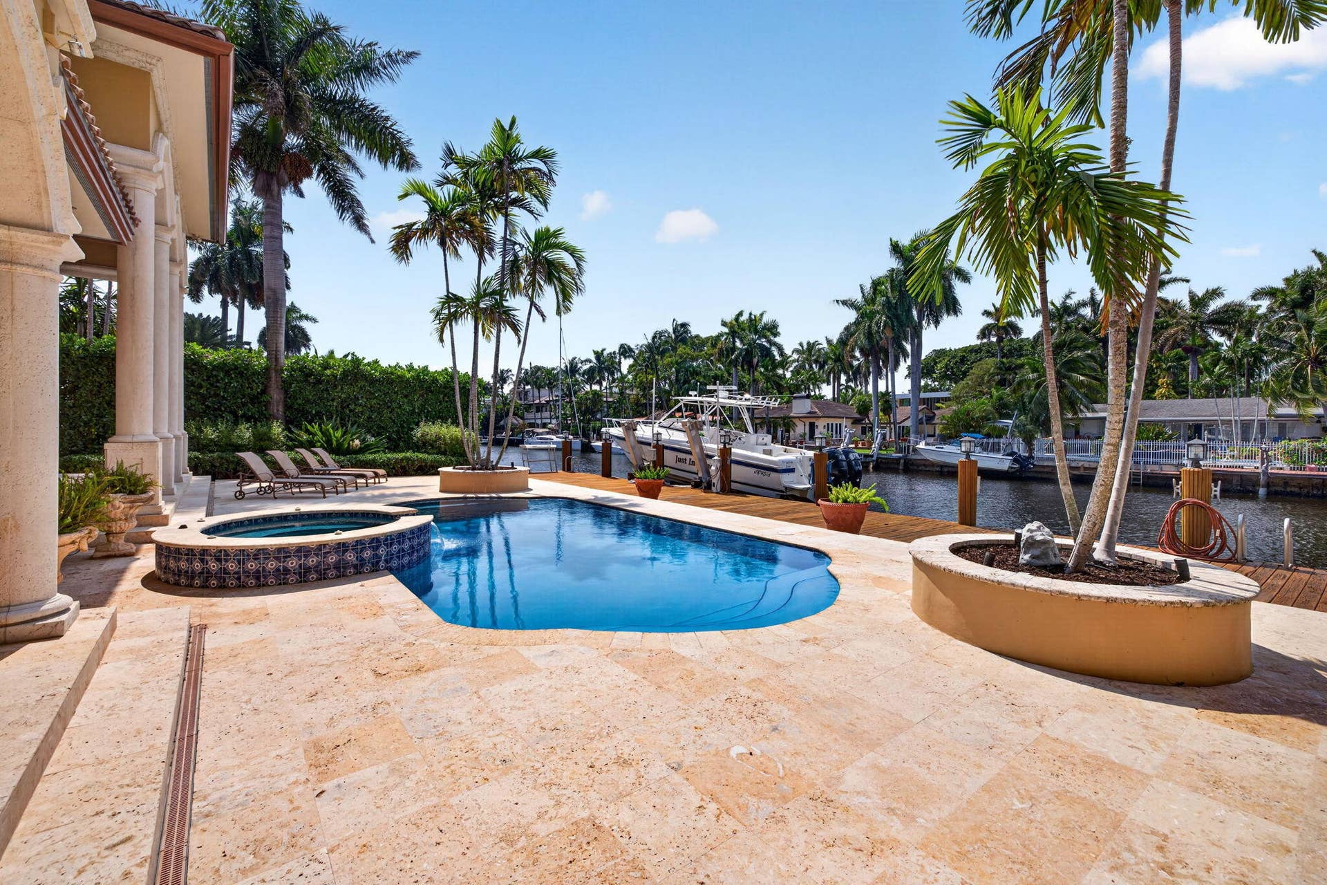 67 ROYAL PALM Drive, Fort Lauderdale, FL 33301 124_Pool_Terrace