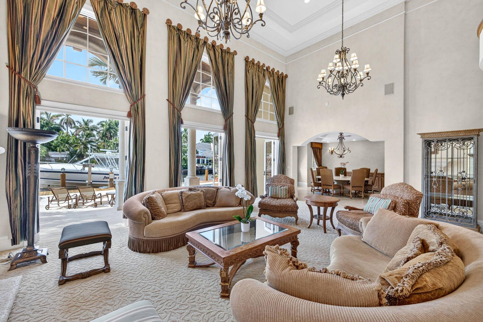 67 ROYAL PALM Drive, Fort Lauderdale, FL 33301 020_Formal_Living_Room