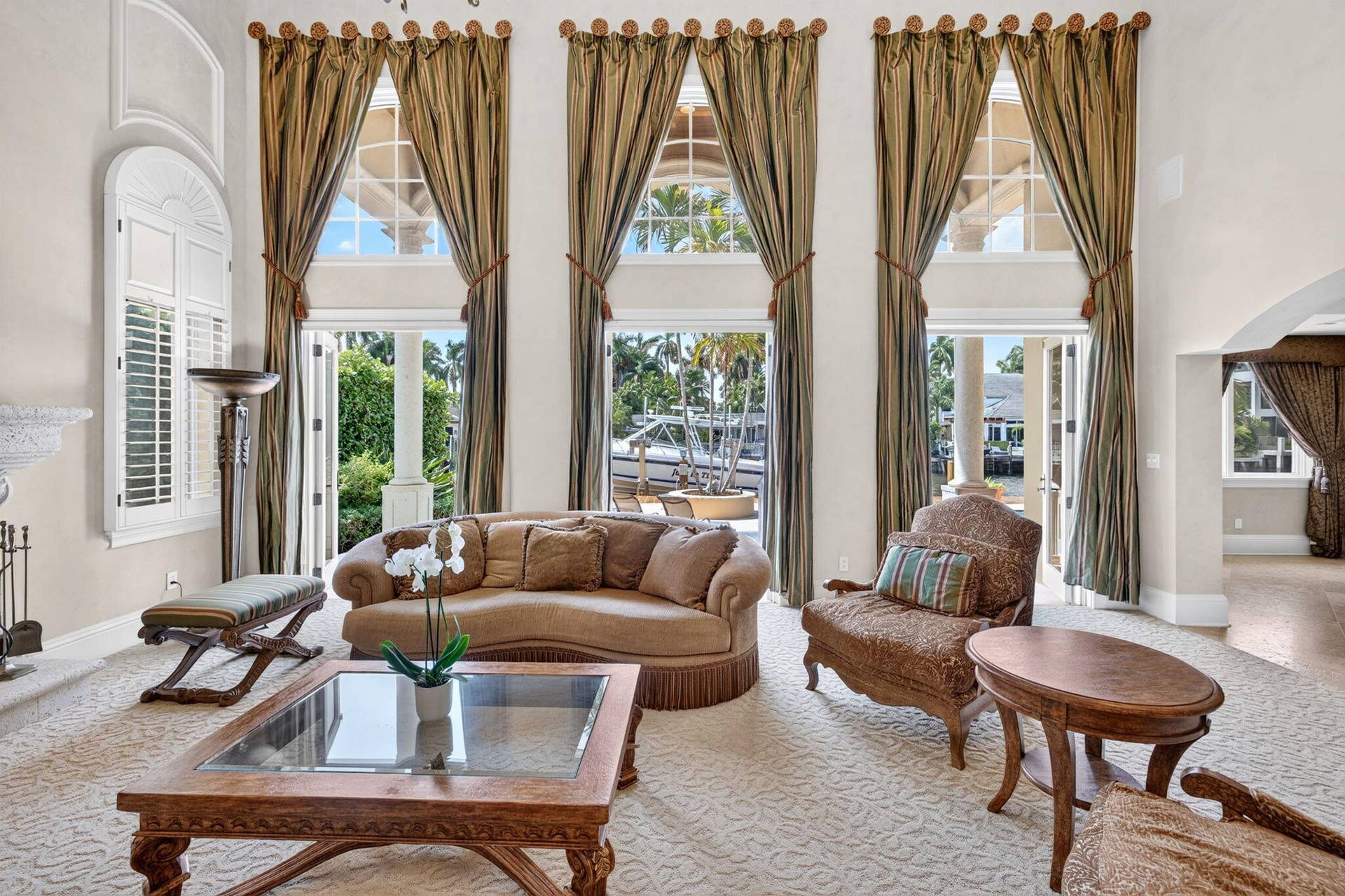 67 ROYAL PALM Drive, Fort Lauderdale, FL 33301 019_Formal_Living_Room
