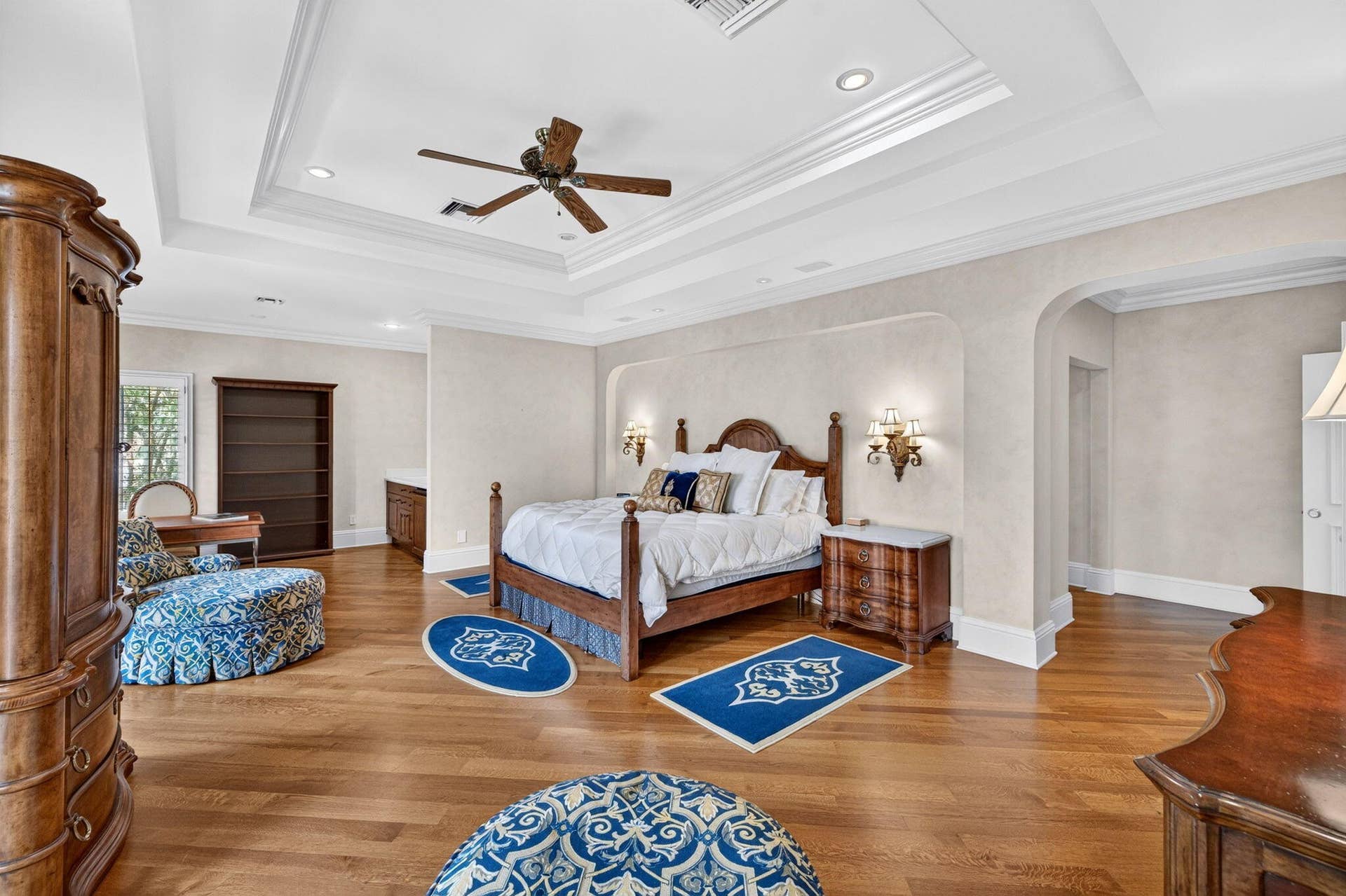 67 ROYAL PALM Drive, Fort Lauderdale, FL 33301 064_Primary_Bedroom