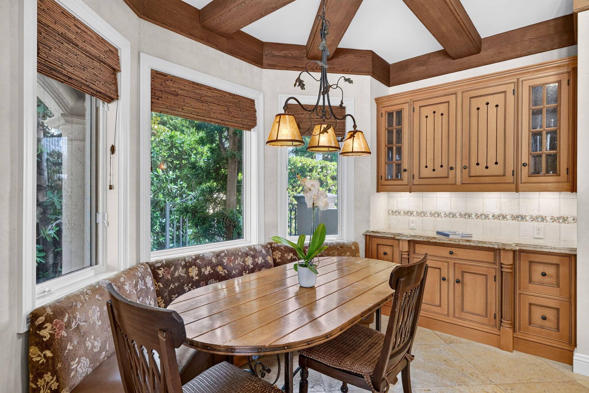 67 ROYAL PALM Drive, Fort Lauderdale, FL 33301 050_Breakfast_Nook