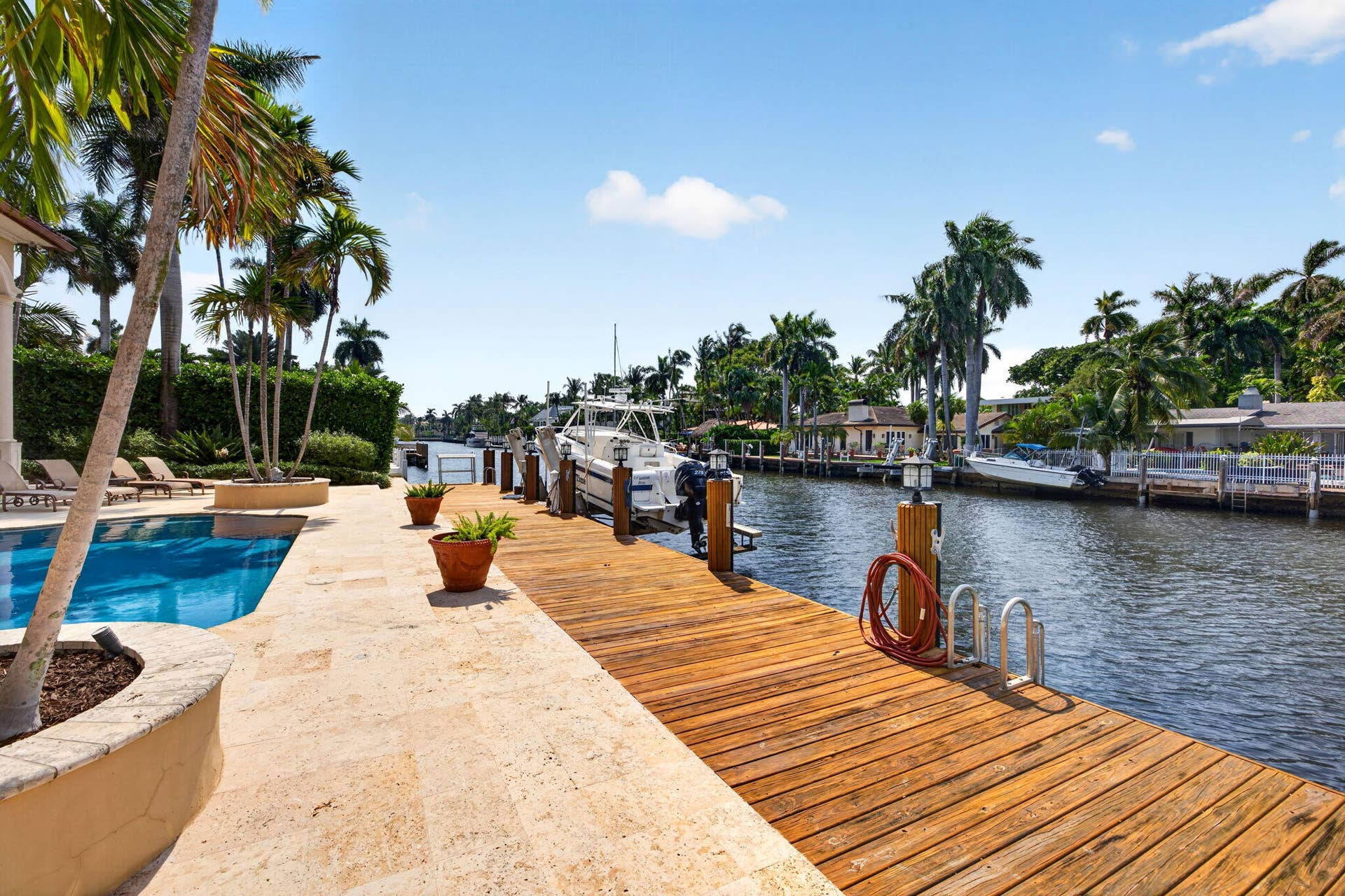 67 ROYAL PALM Drive, Fort Lauderdale, FL 33301 140_Dock_and_Canal