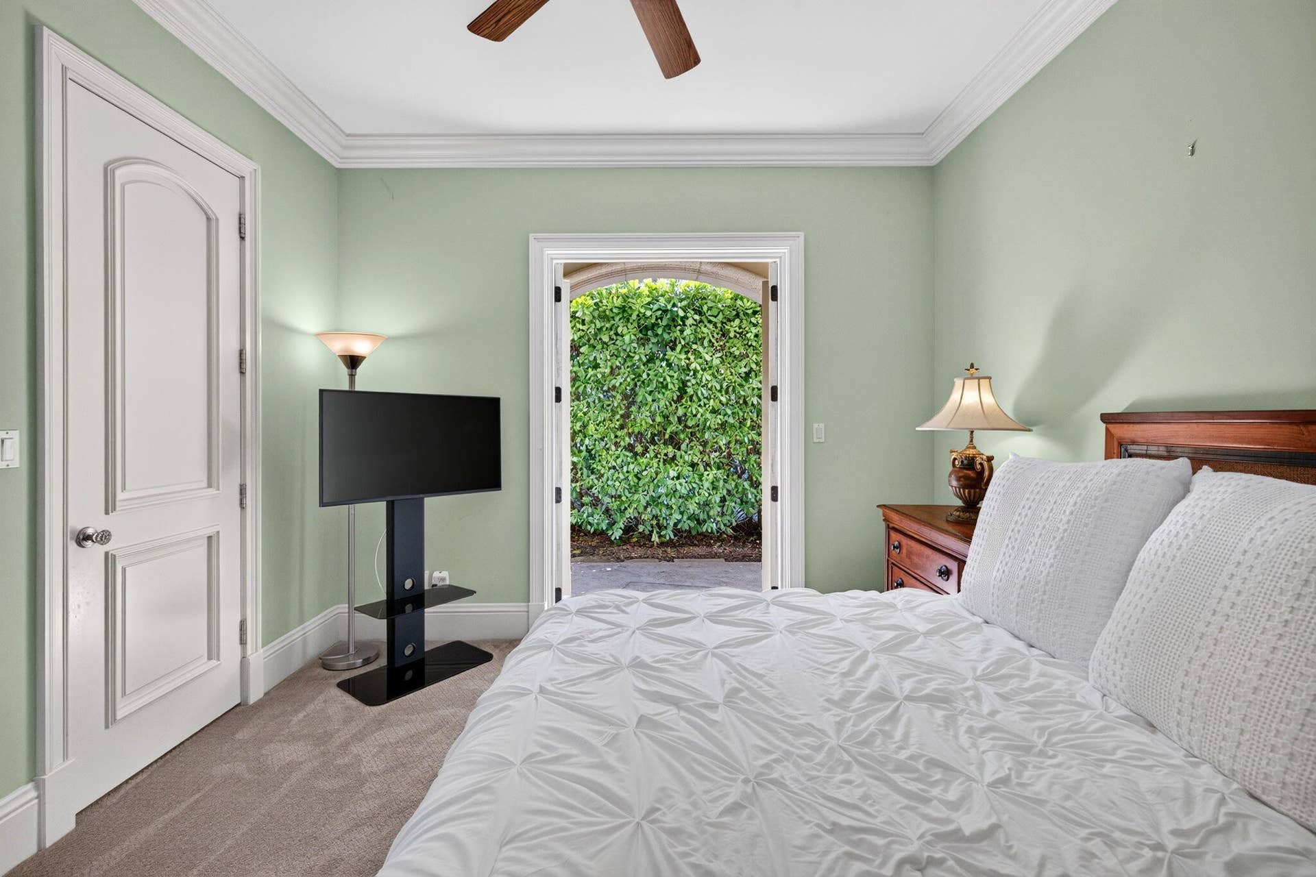 67 ROYAL PALM Drive, Fort Lauderdale, FL 33301 111_1stFloor_Guest_Bedroom_5