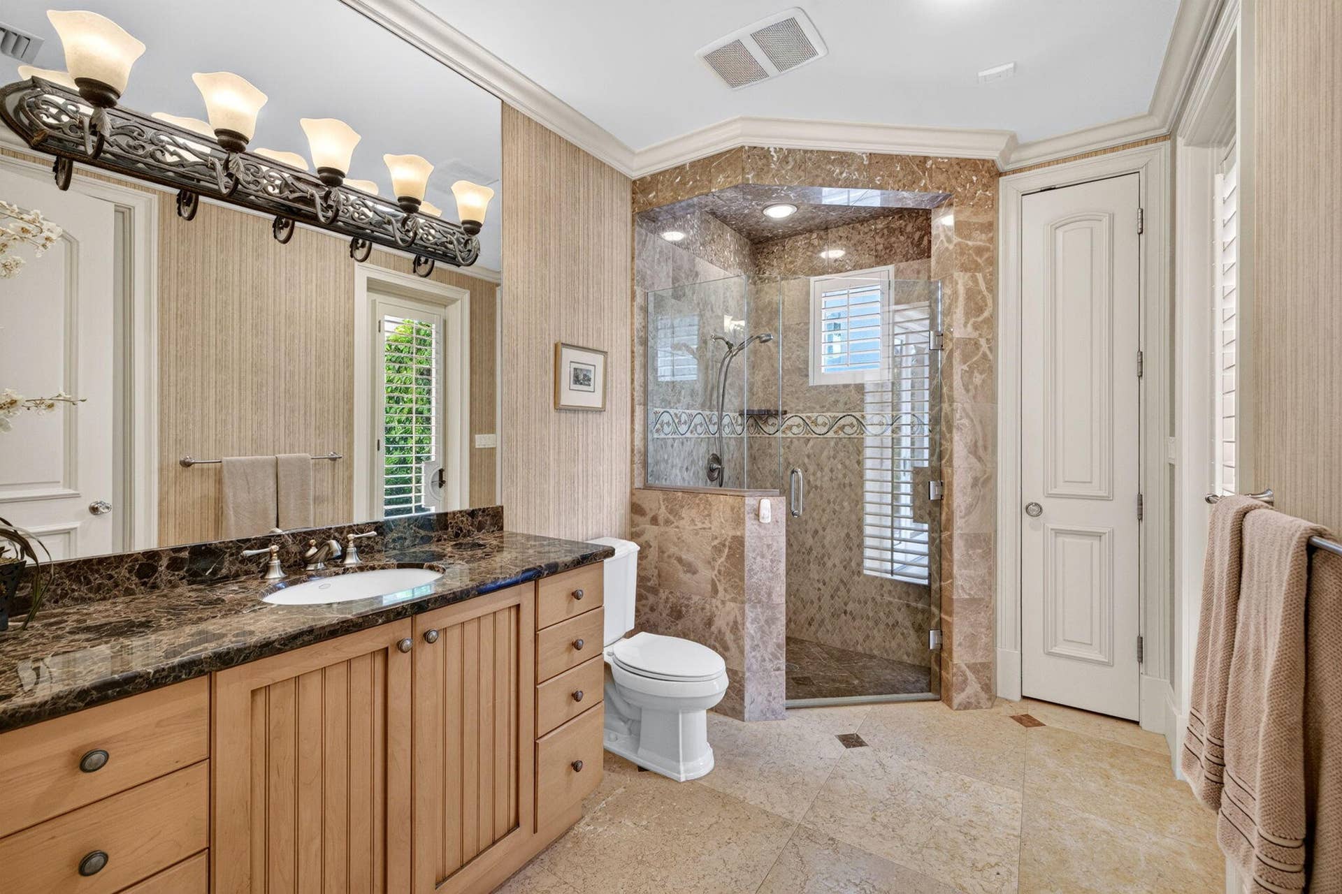67 ROYAL PALM Drive, Fort Lauderdale, FL 33301 112_1stFloor_Guest_Bathroom_Cabana Bathr