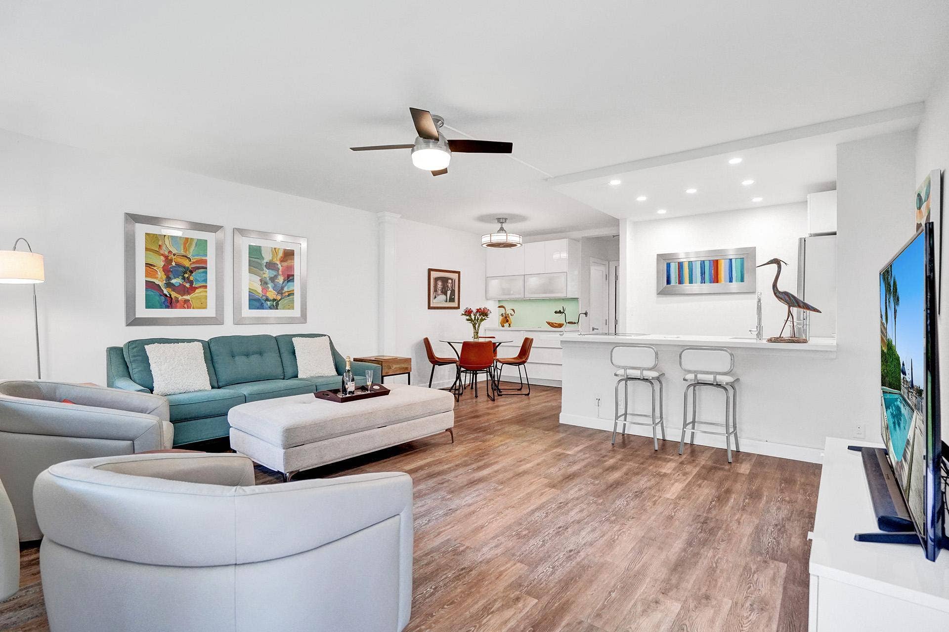 101 N Birch Road, #102, Fort Lauderdale, FL 33304 DSC01984