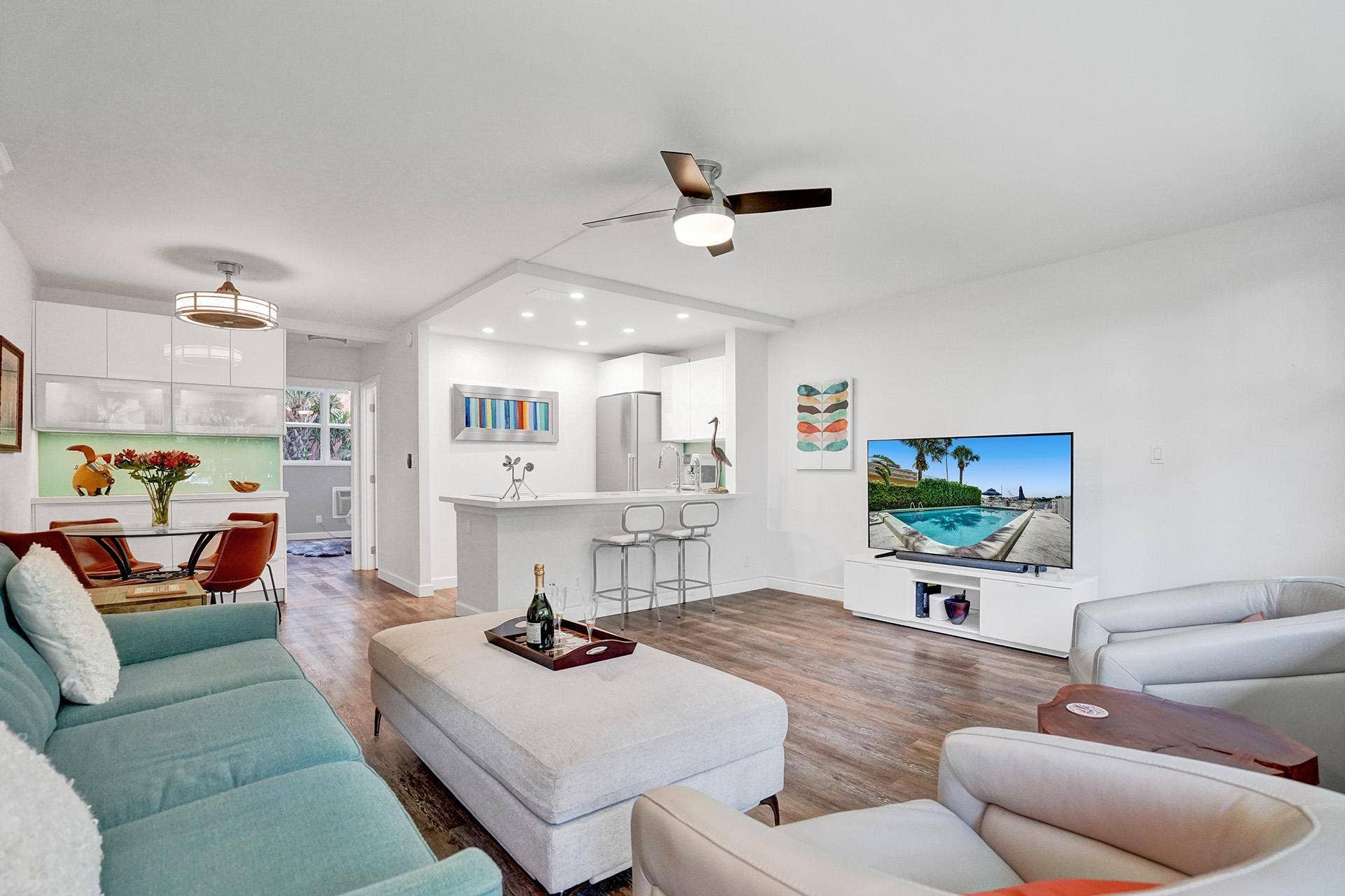 101 N Birch Road, #102, Fort Lauderdale, FL 33304 DSC01993
