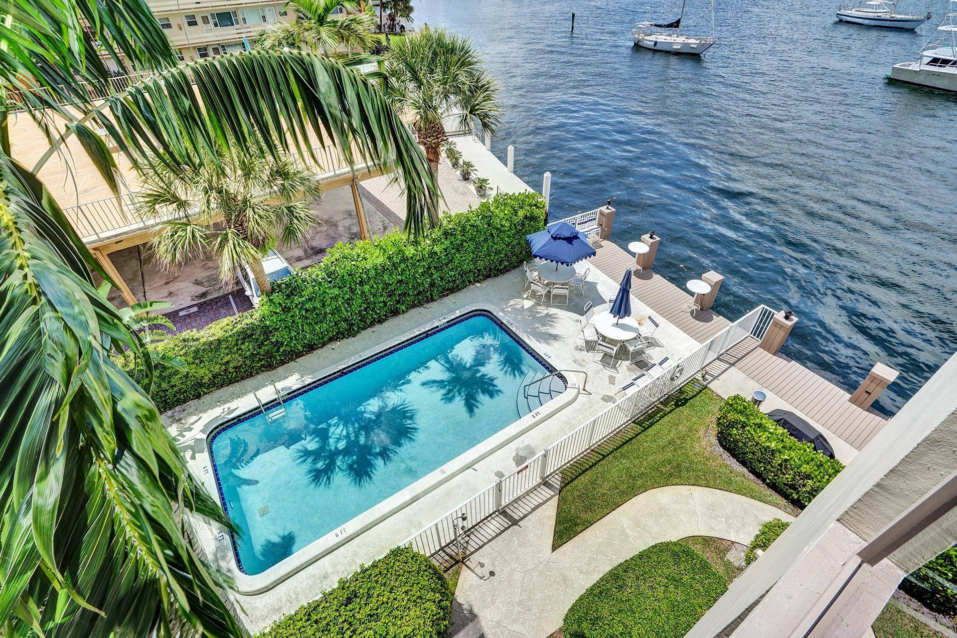 101 N Birch Road, #102, Fort Lauderdale, FL 33304 DSC02149