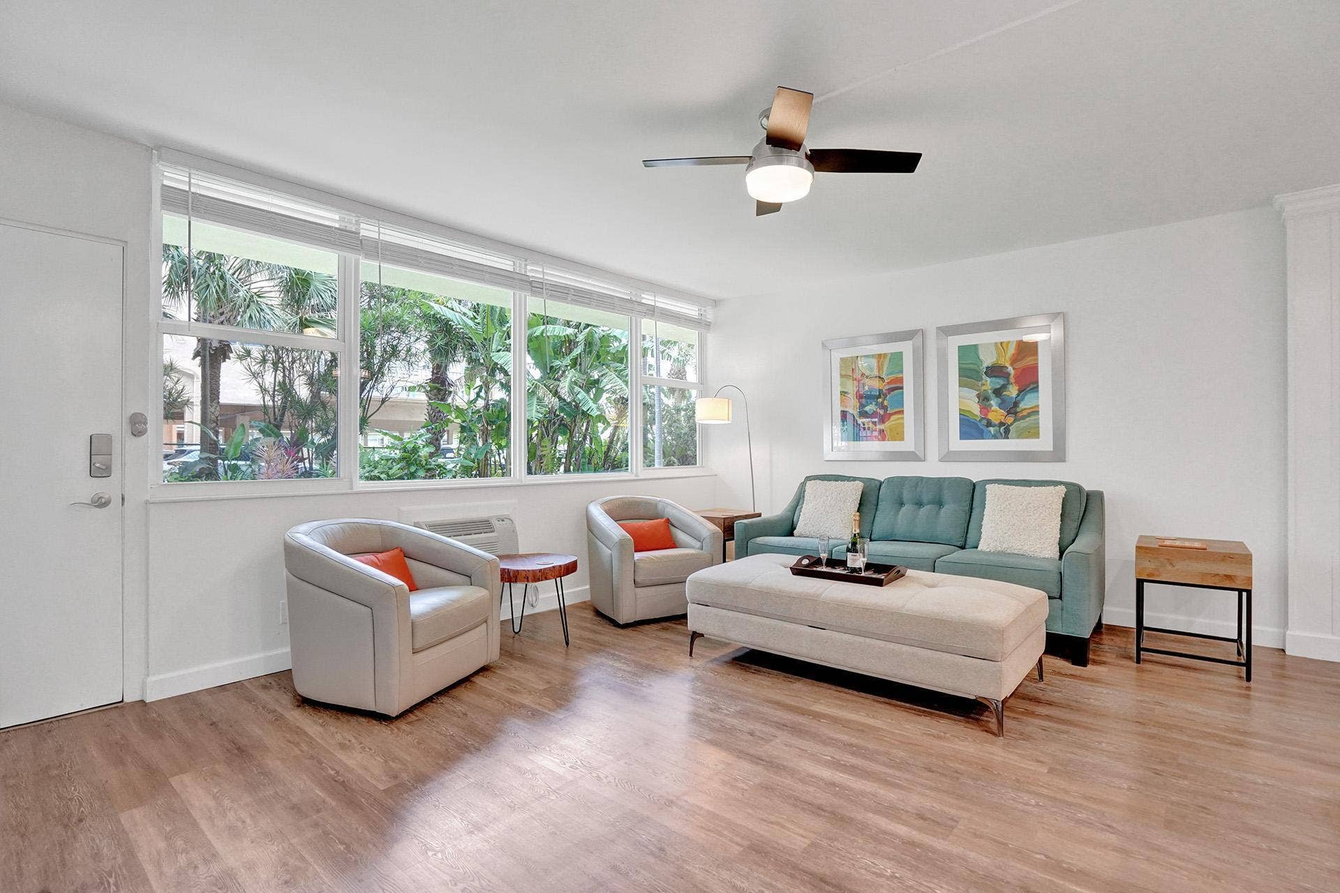 101 N Birch Road, #102, Fort Lauderdale, FL 33304 DSC01987