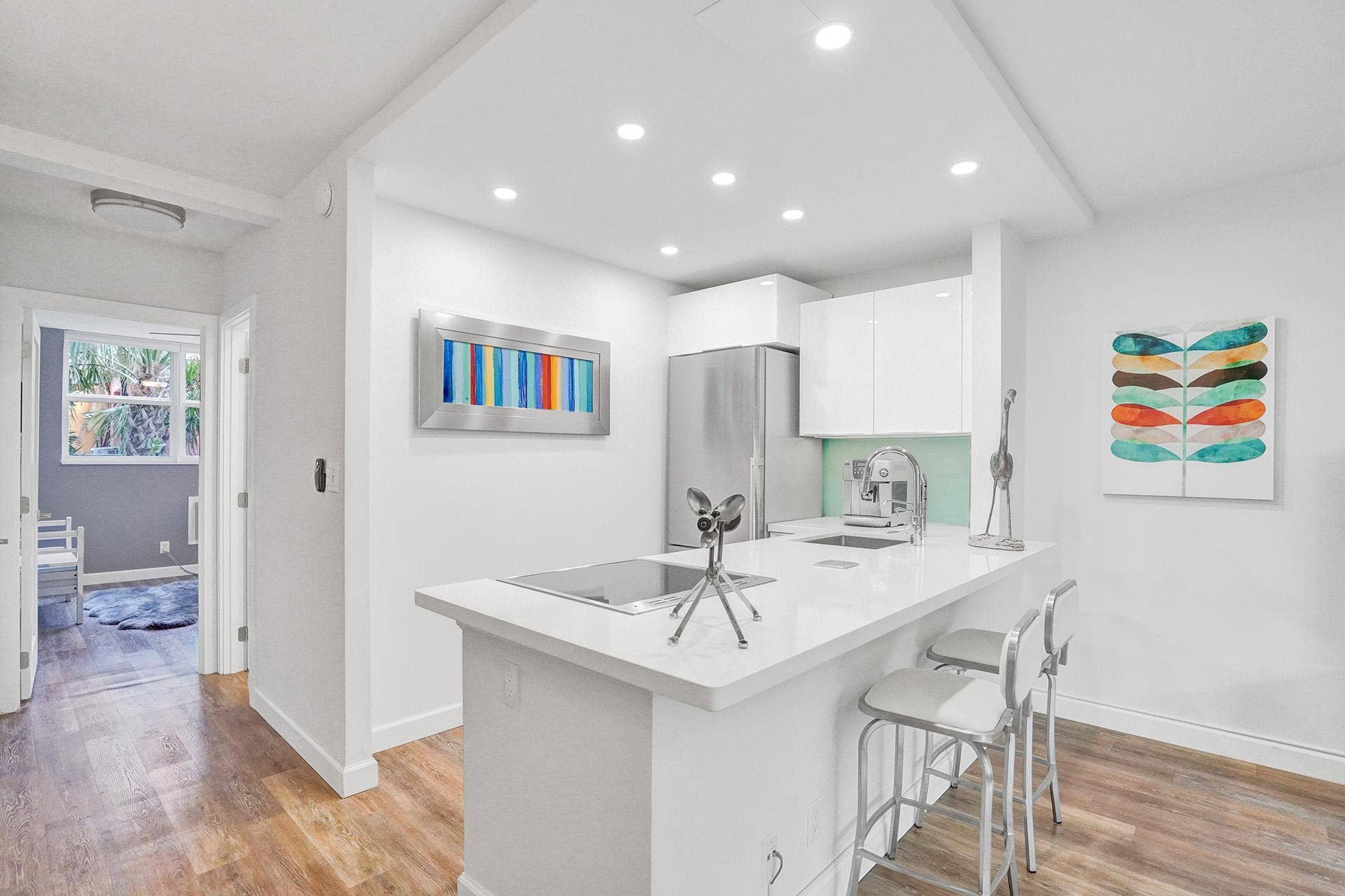 101 N Birch Road, #102, Fort Lauderdale, FL 33304 DSC02004