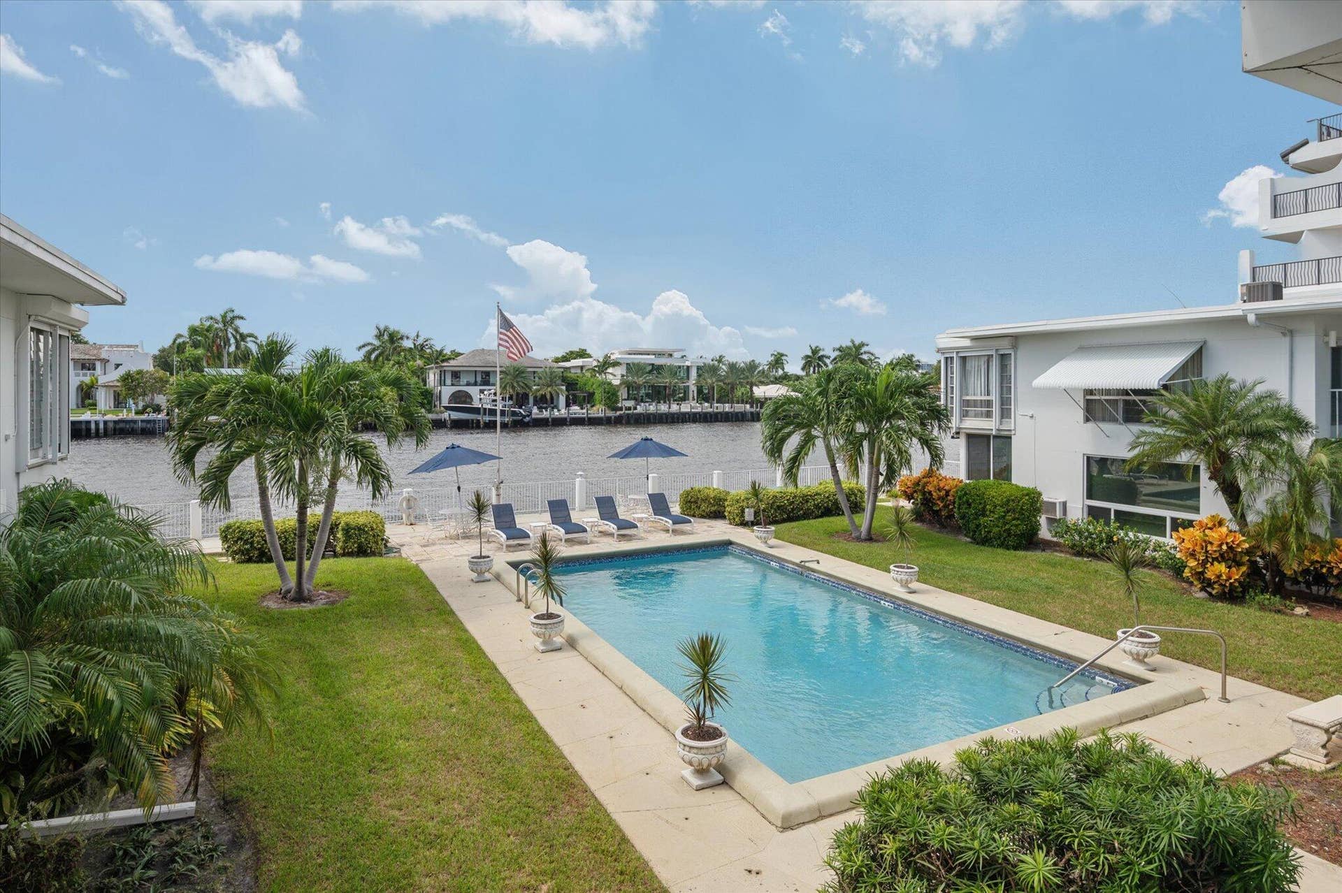 609 BAYSHORE Drive, #6, Fort Lauderdale, FL 33304 17-Carbonara-609 Bayshore Dr #6-17
