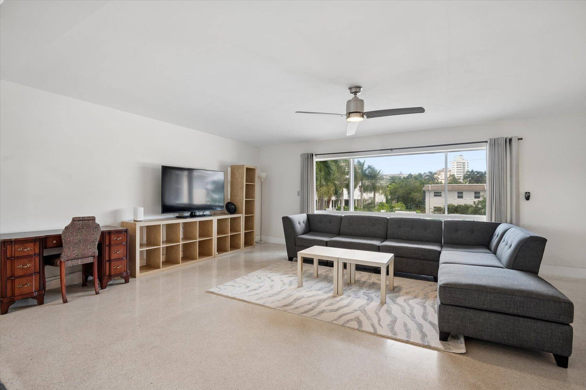 609 BAYSHORE Drive, #6, Fort Lauderdale, FL 33304 04-Carbonara-609 Bayshore Dr #6-4