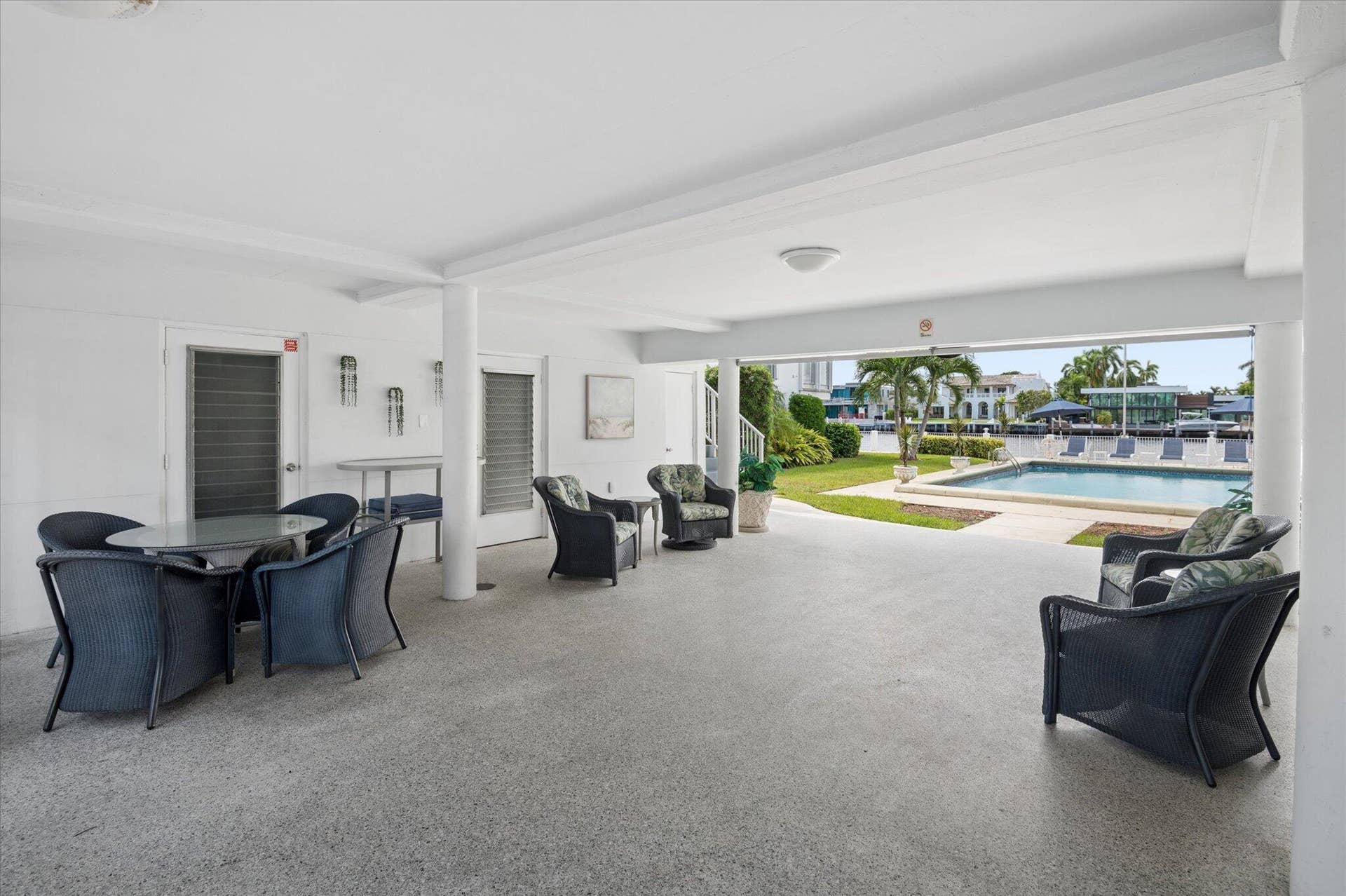 609 BAYSHORE Drive, #6, Fort Lauderdale, FL 33304 18-Carbonara-609 Bayshore Dr #6-18