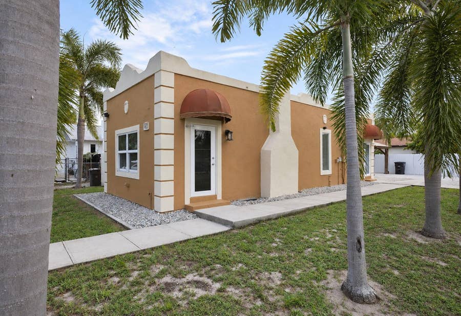 Property photo for 4601 GARDEN Avenue, West Palm Beach, FL
