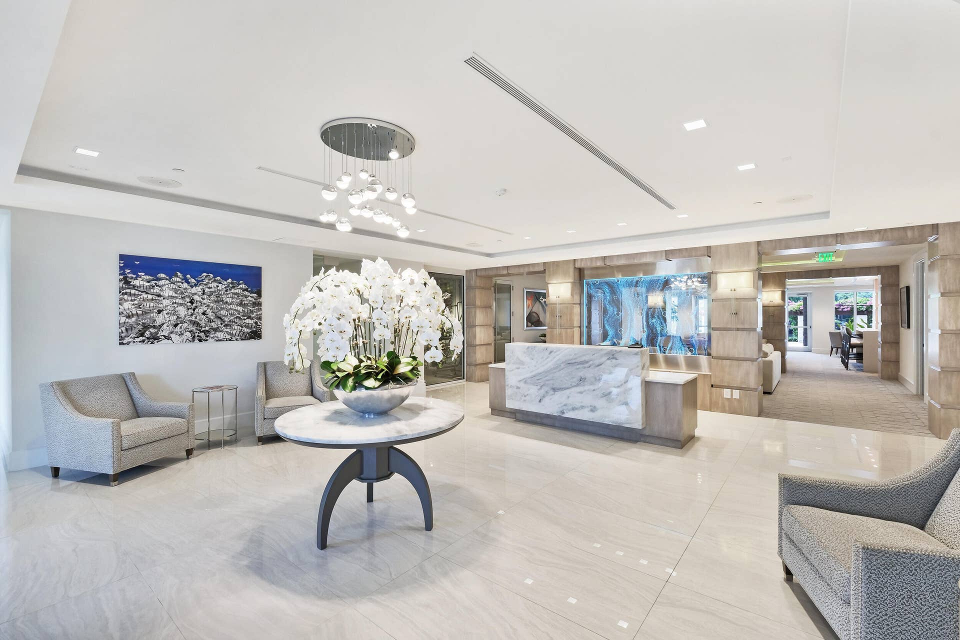 2700 Donald Ross Road, #303, Palm Beach Gardens, FL 33410 Lobby