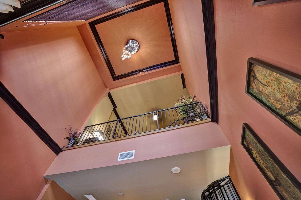 801 S Olive Avenue, #225, West Palm Beach, FL 33401 DSC06326