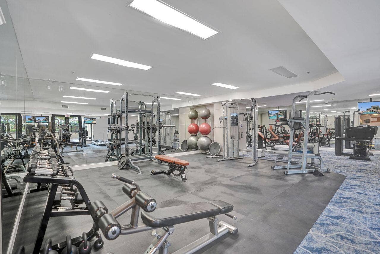 801 S Olive Avenue, #225, West Palm Beach, FL 33401 DSC06479