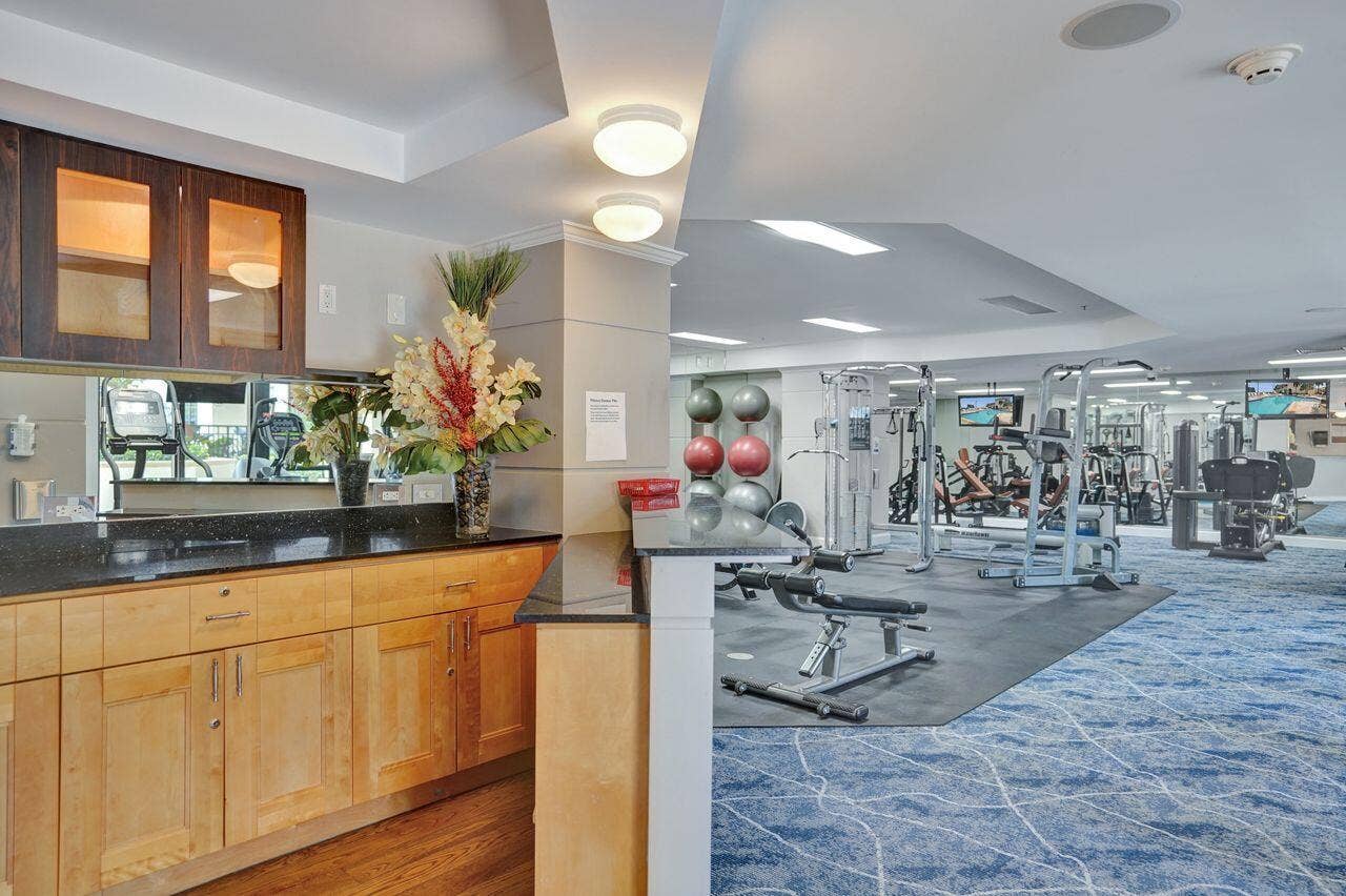 801 S Olive Avenue, #225, West Palm Beach, FL 33401 DSC06476