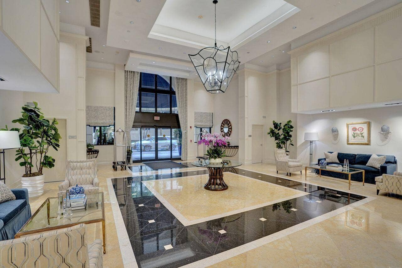 801 S Olive Avenue, #225, West Palm Beach, FL 33401 DSC06542