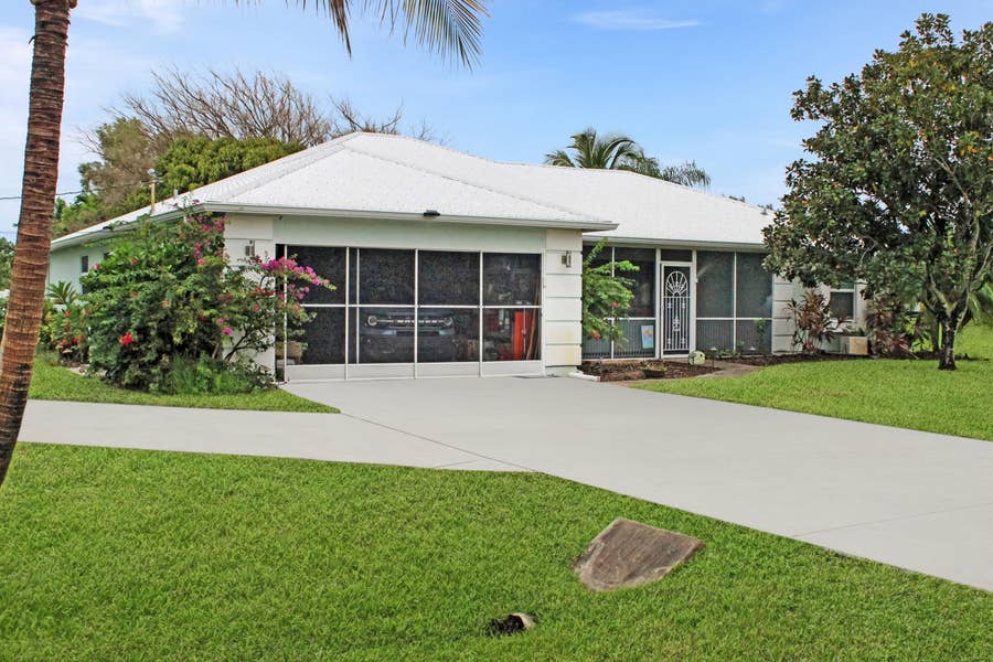 Property photo for 2971 SE MELALEUCA Boulevard, Port St Lucie, FL