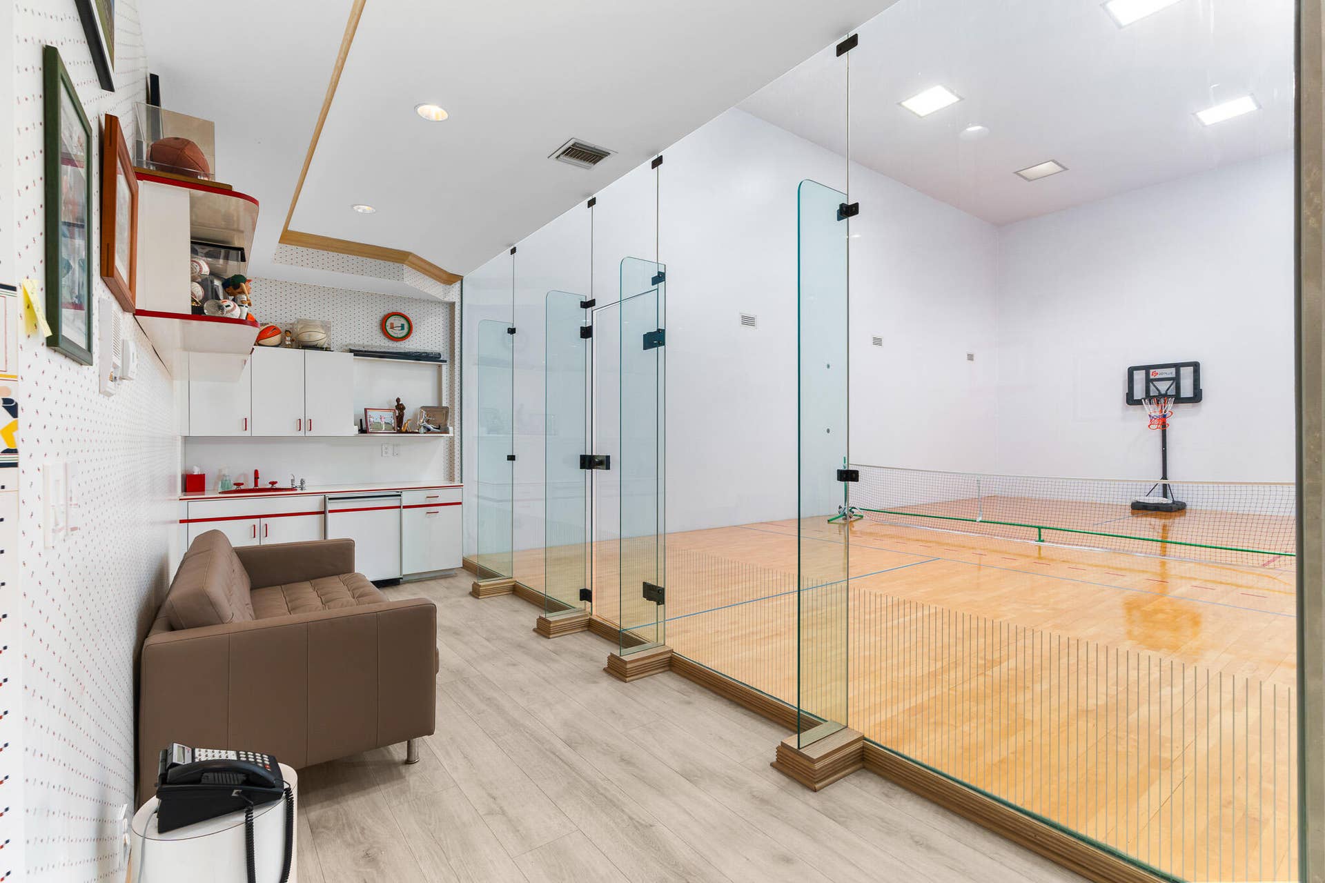 1800 EAGLE TRACE Boulevard, Coral Springs, FL 33071 Racquetball Court