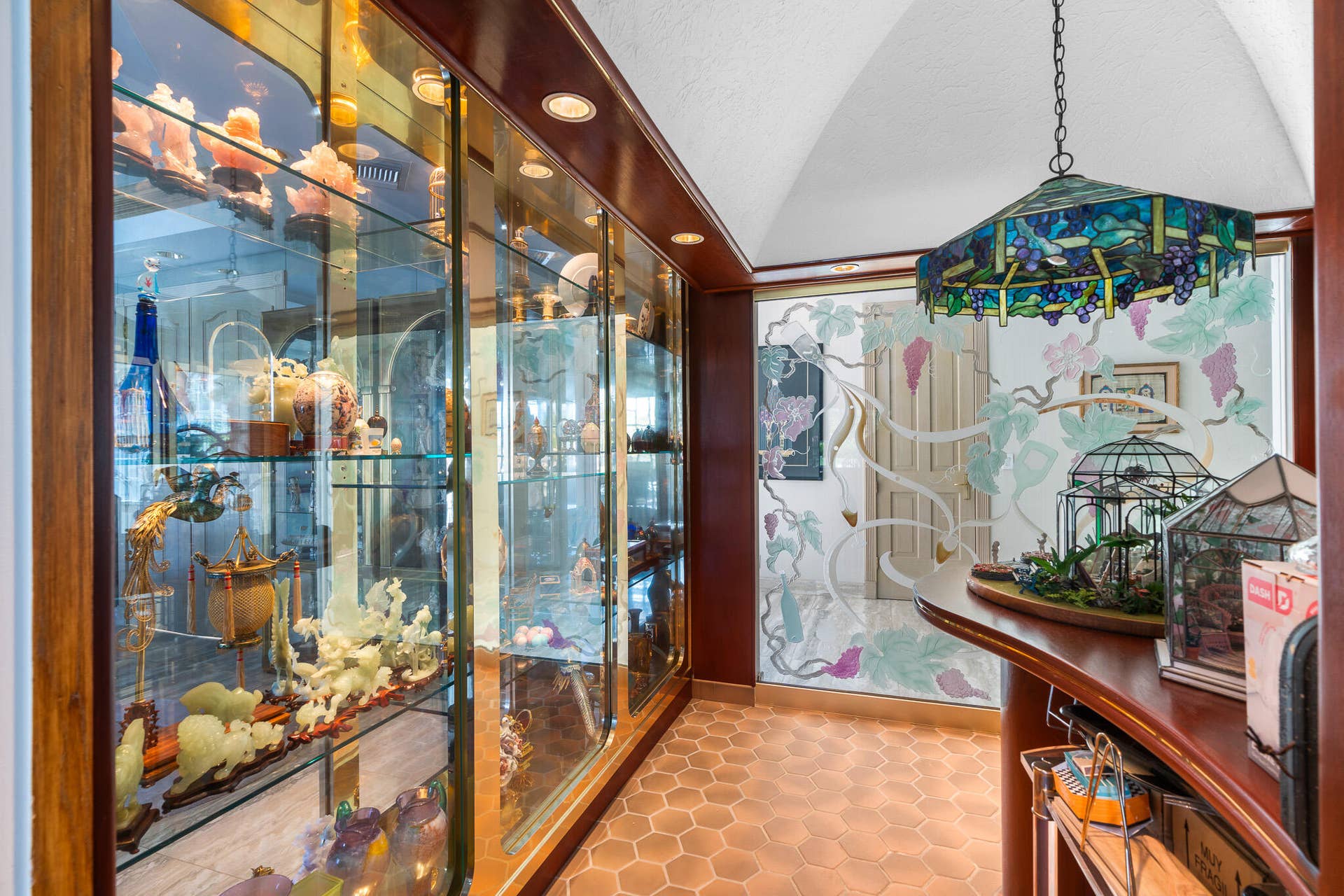 1800 EAGLE TRACE Boulevard, Coral Springs, FL 33071 Wine Room