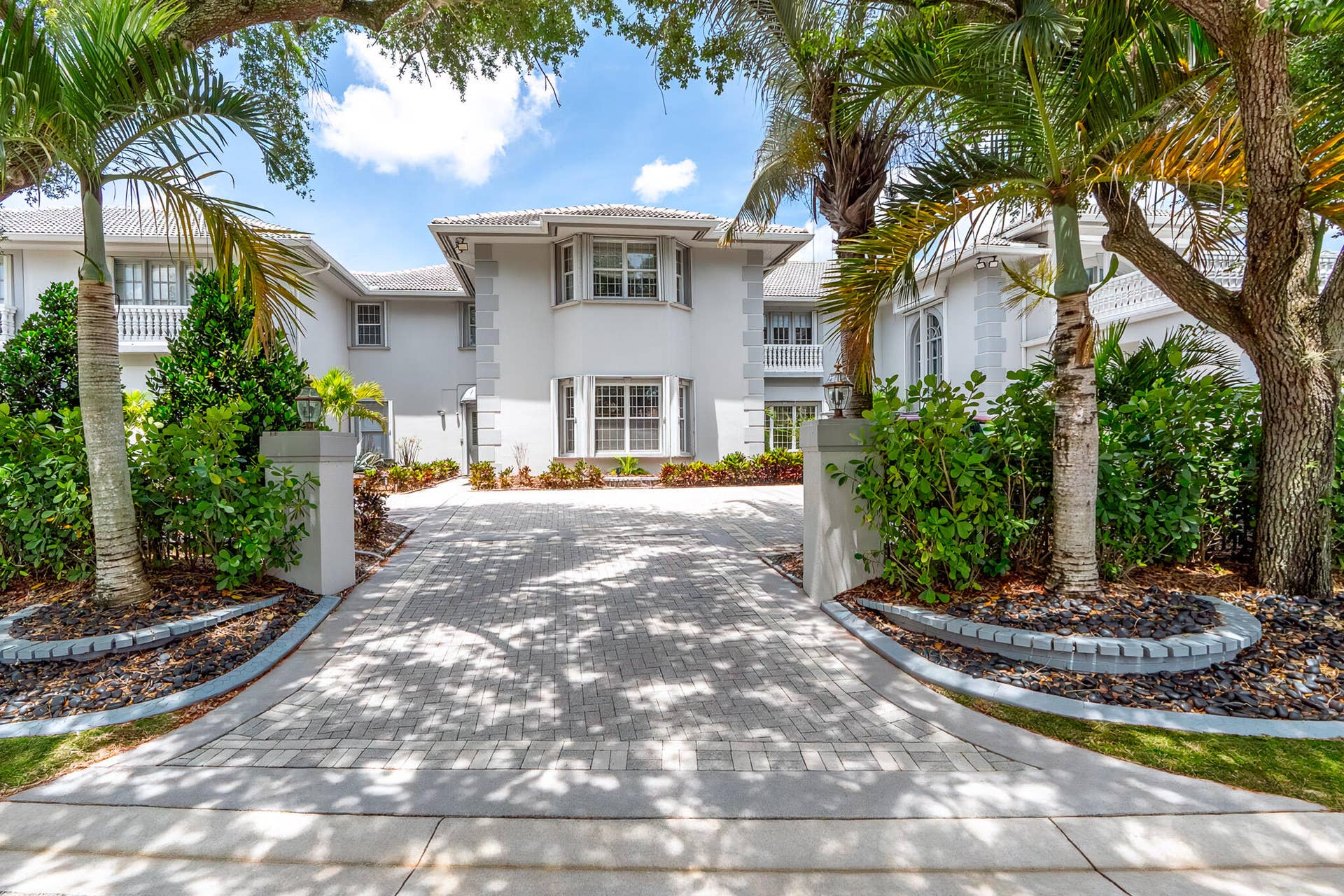 1800 EAGLE TRACE Boulevard, Coral Springs, FL 33071 DSC06371-Edit