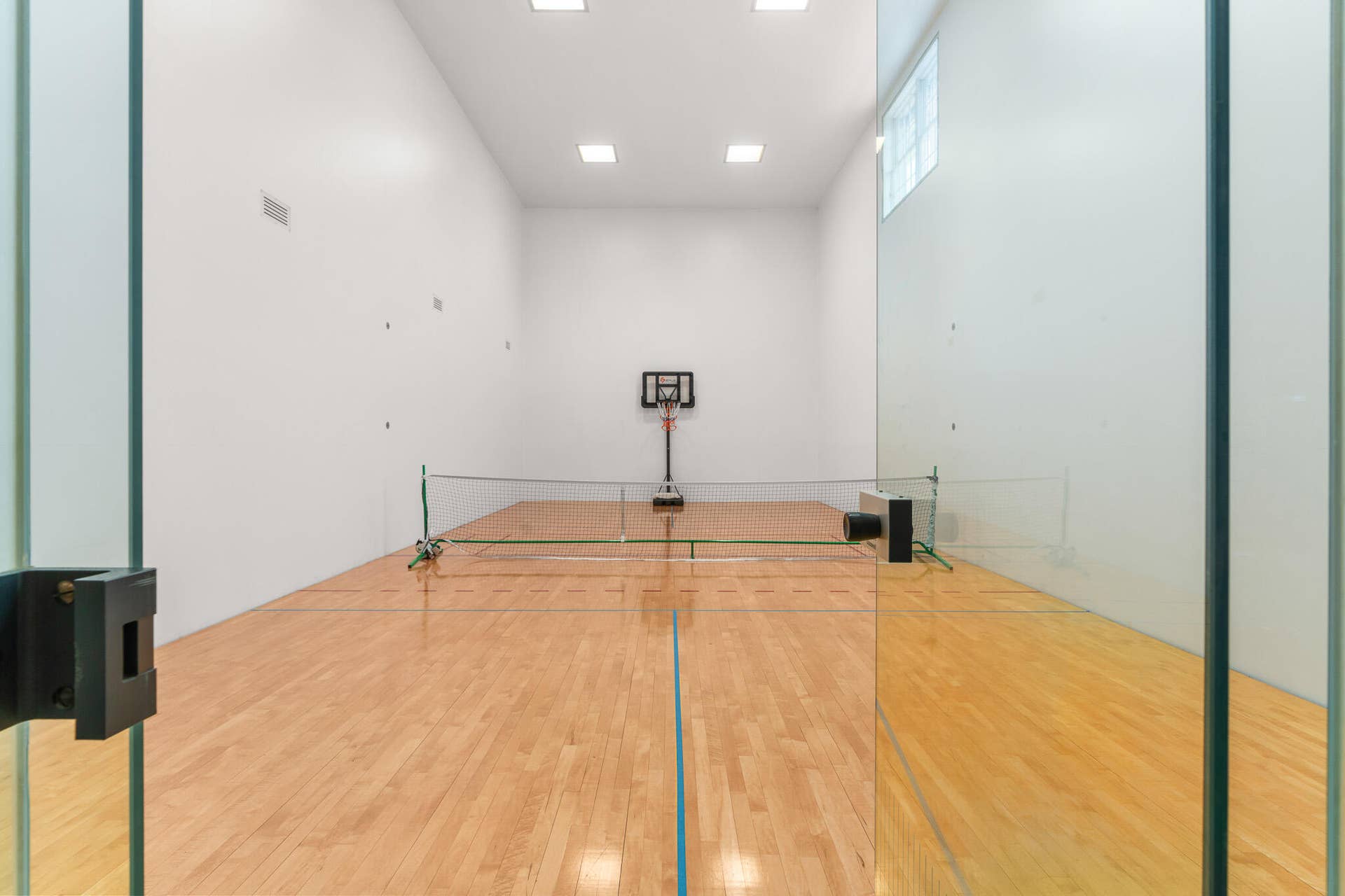 1800 EAGLE TRACE Boulevard, Coral Springs, FL 33071 Racquetball Court