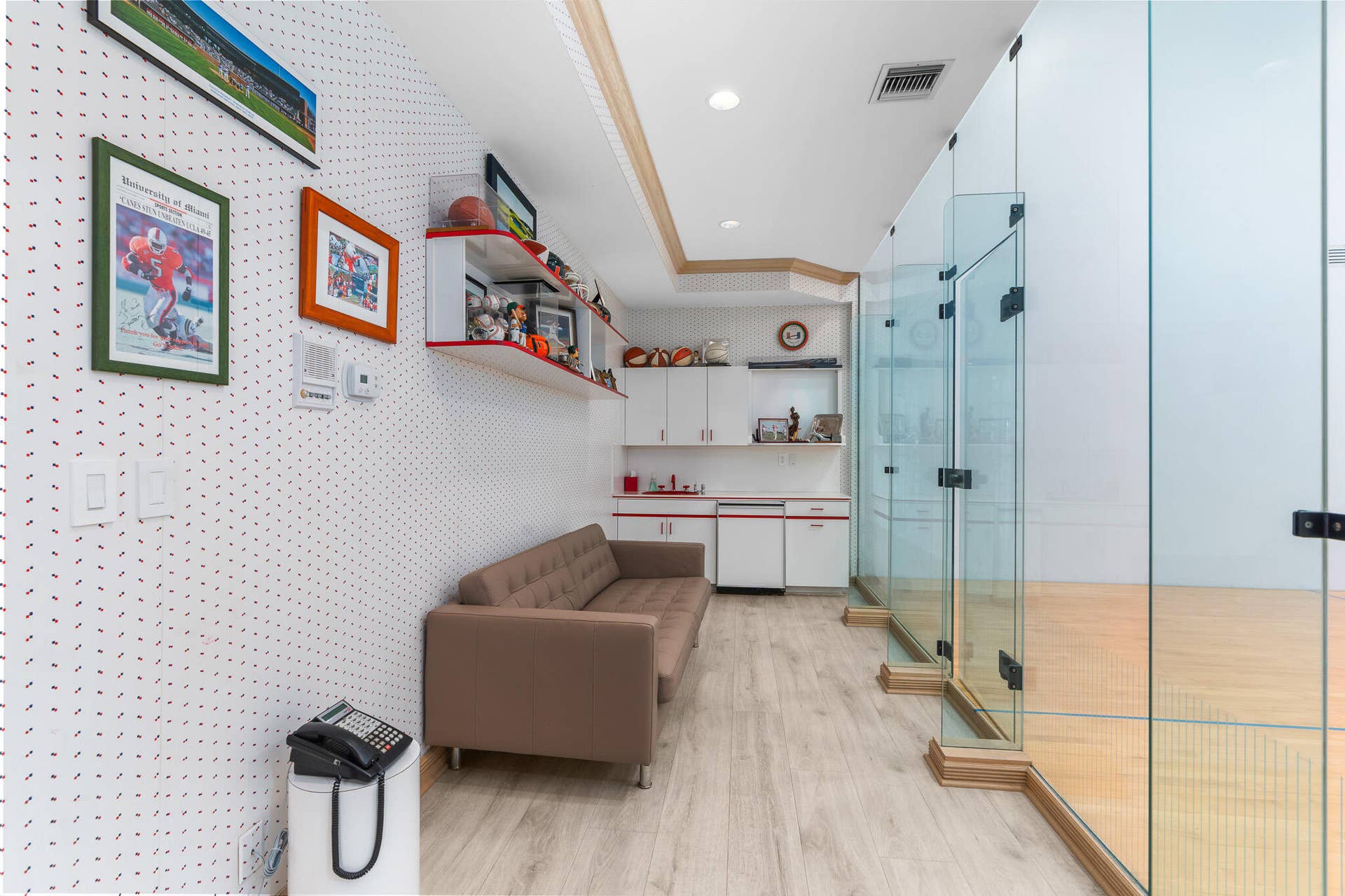 1800 EAGLE TRACE Boulevard, Coral Springs, FL 33071 Racquetball Court