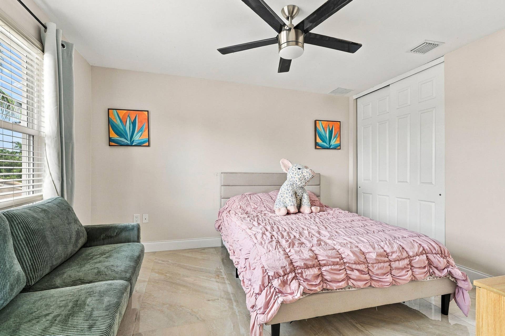 30_bedroom 2