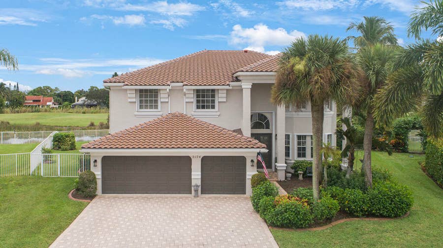 Property photo for 2174 Bellcrest Circle, Royal Palm Beach, FL